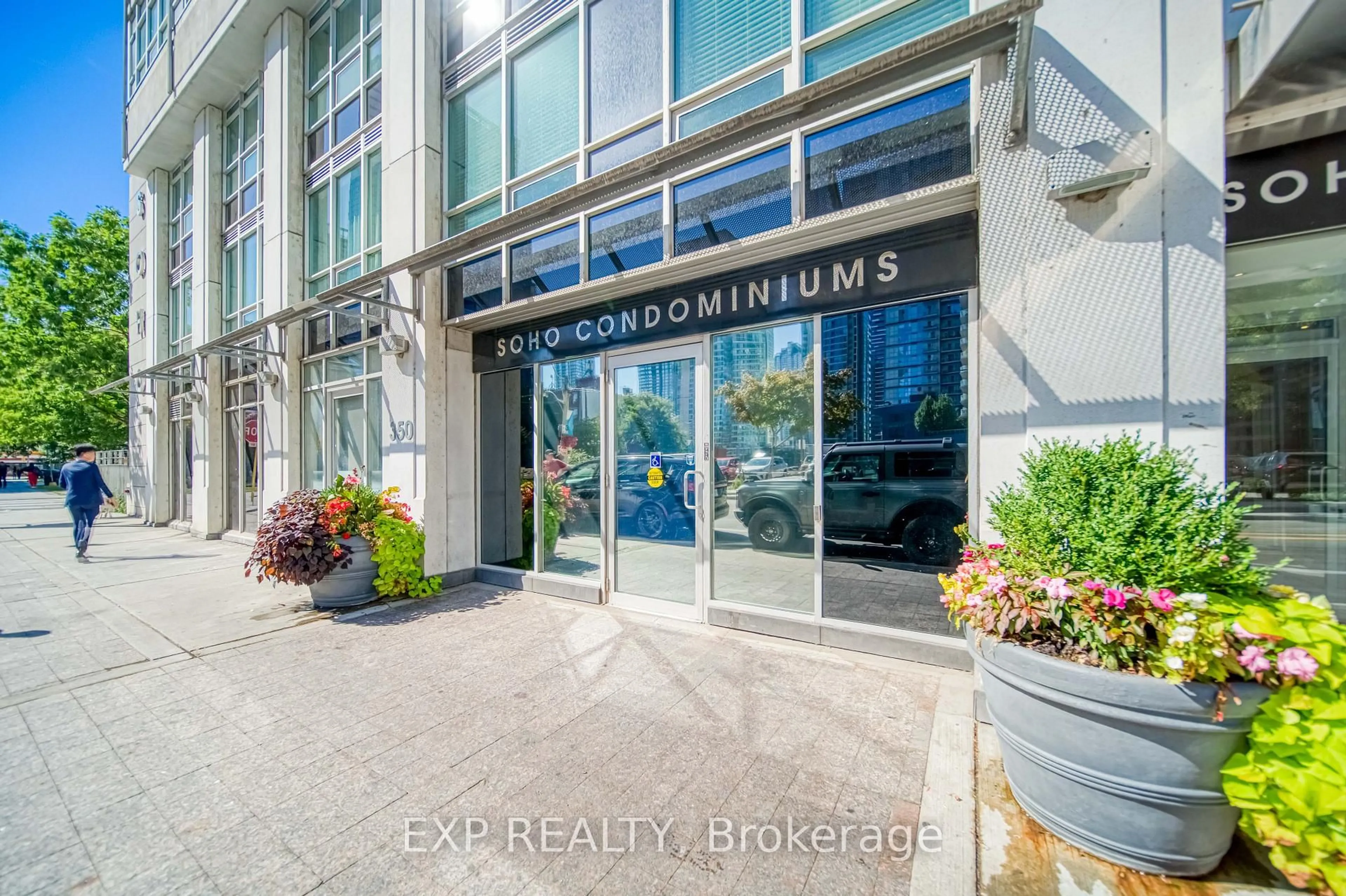 Unknown for 350 Wellington St #M10, Toronto Ontario M5V 3W9