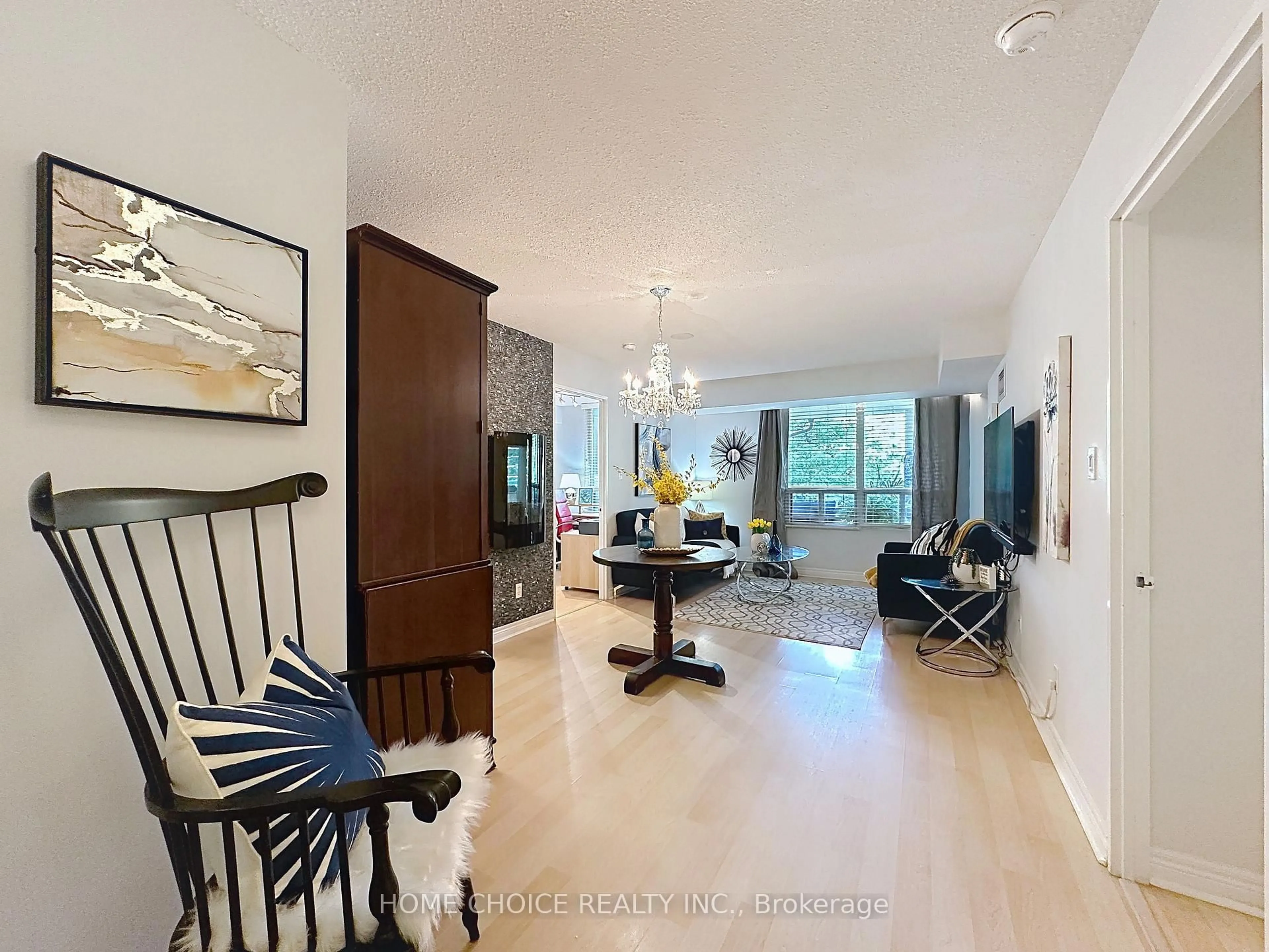 Unknown for 28 Empress Ave #215, Toronto Ontario M2N 6Z7