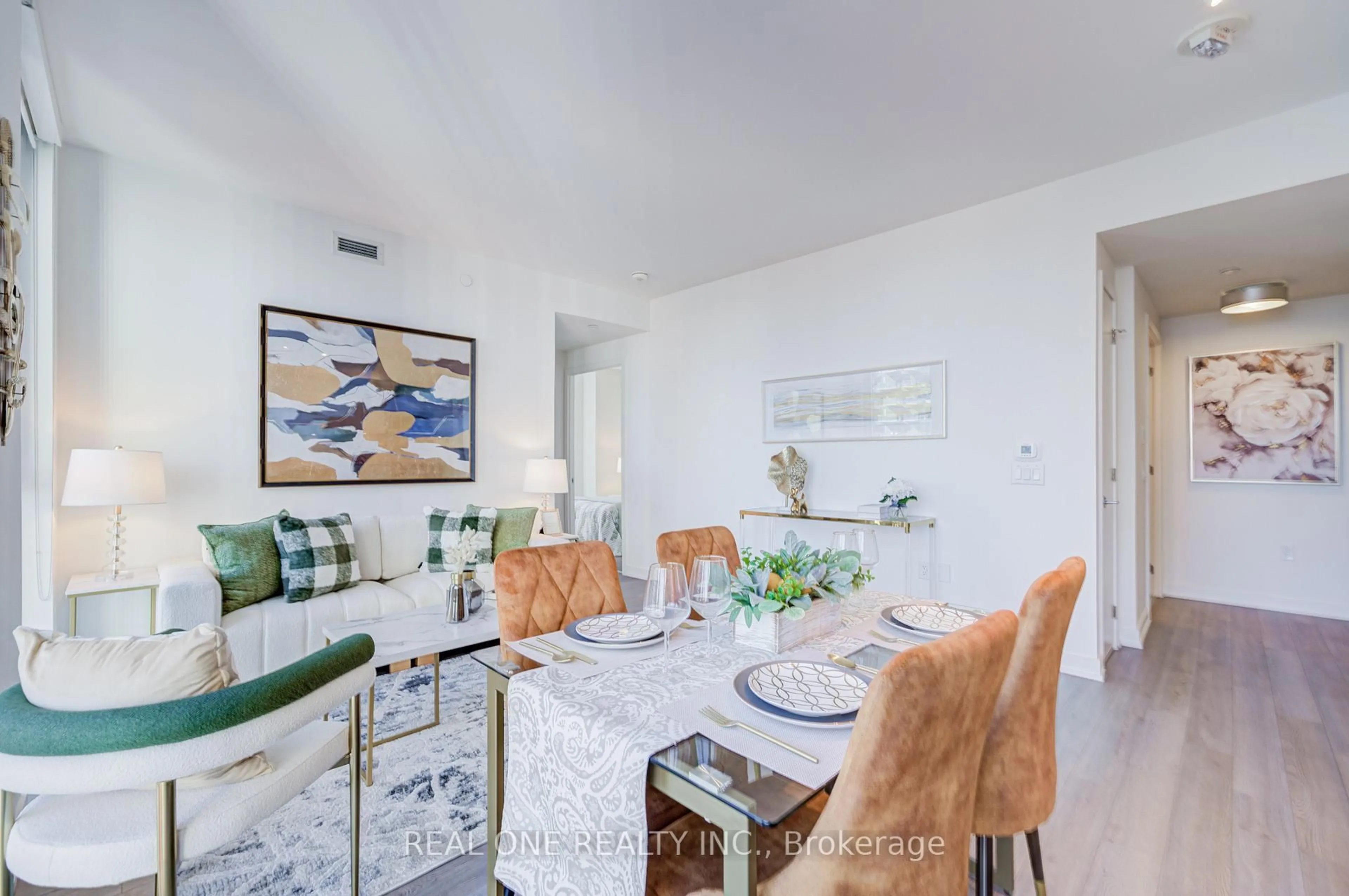 Dining room, unknown for 357 King St #2803, Toronto Ontario M5V 0S7