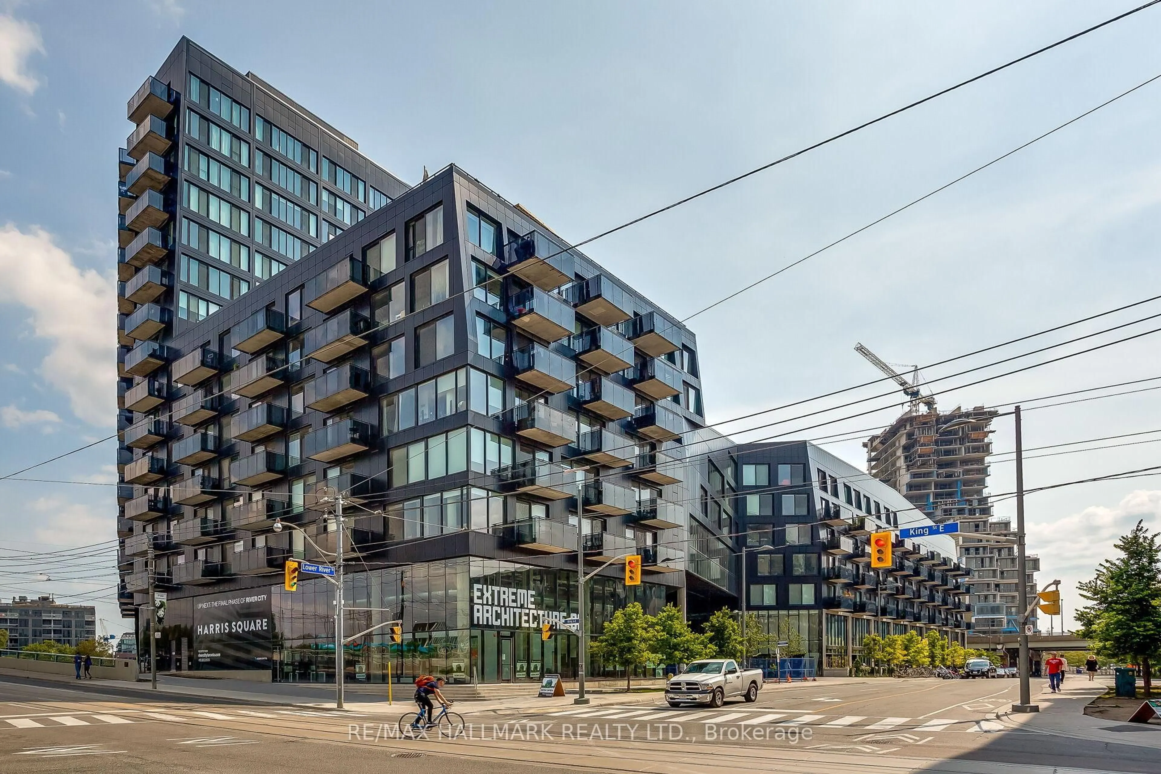 Patio, unknown for 51 Trolley Cres #1109, Toronto Ontario M5A 0E9
