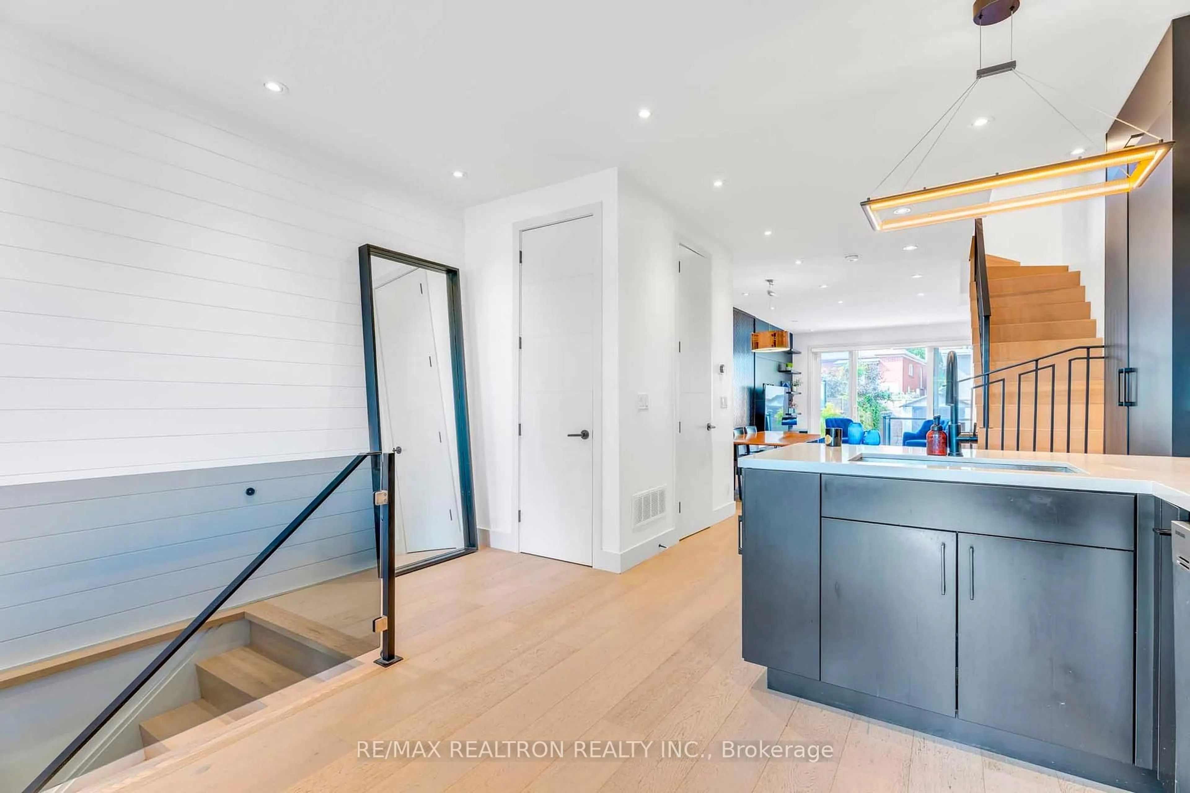 Open concept kitchen, unknown for 38 Alameda Ave, Toronto Ontario M6C 3W2