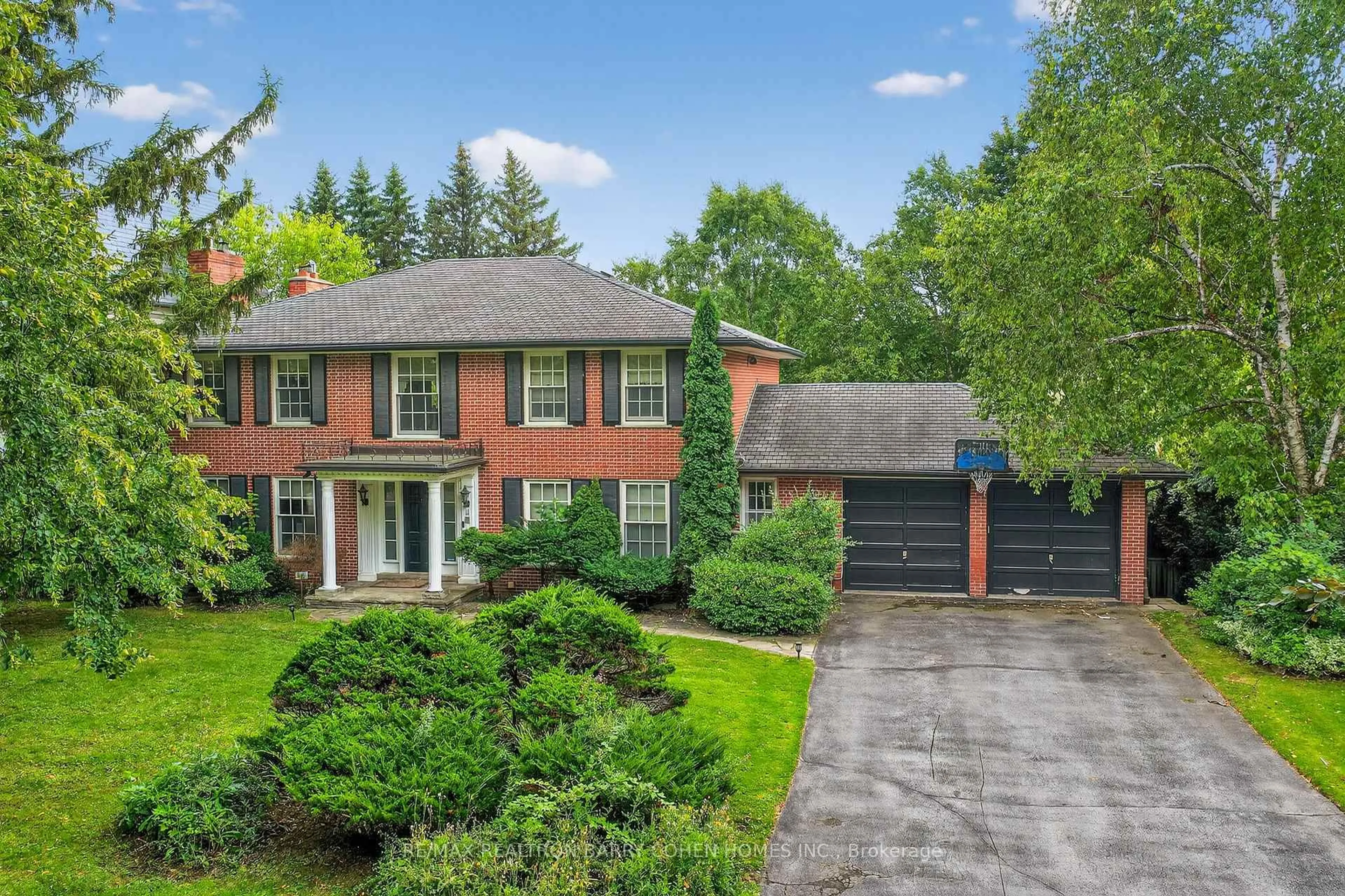 Home with brick exterior material, street for 11 Tudor Gate, Toronto Ontario M2L 1N3