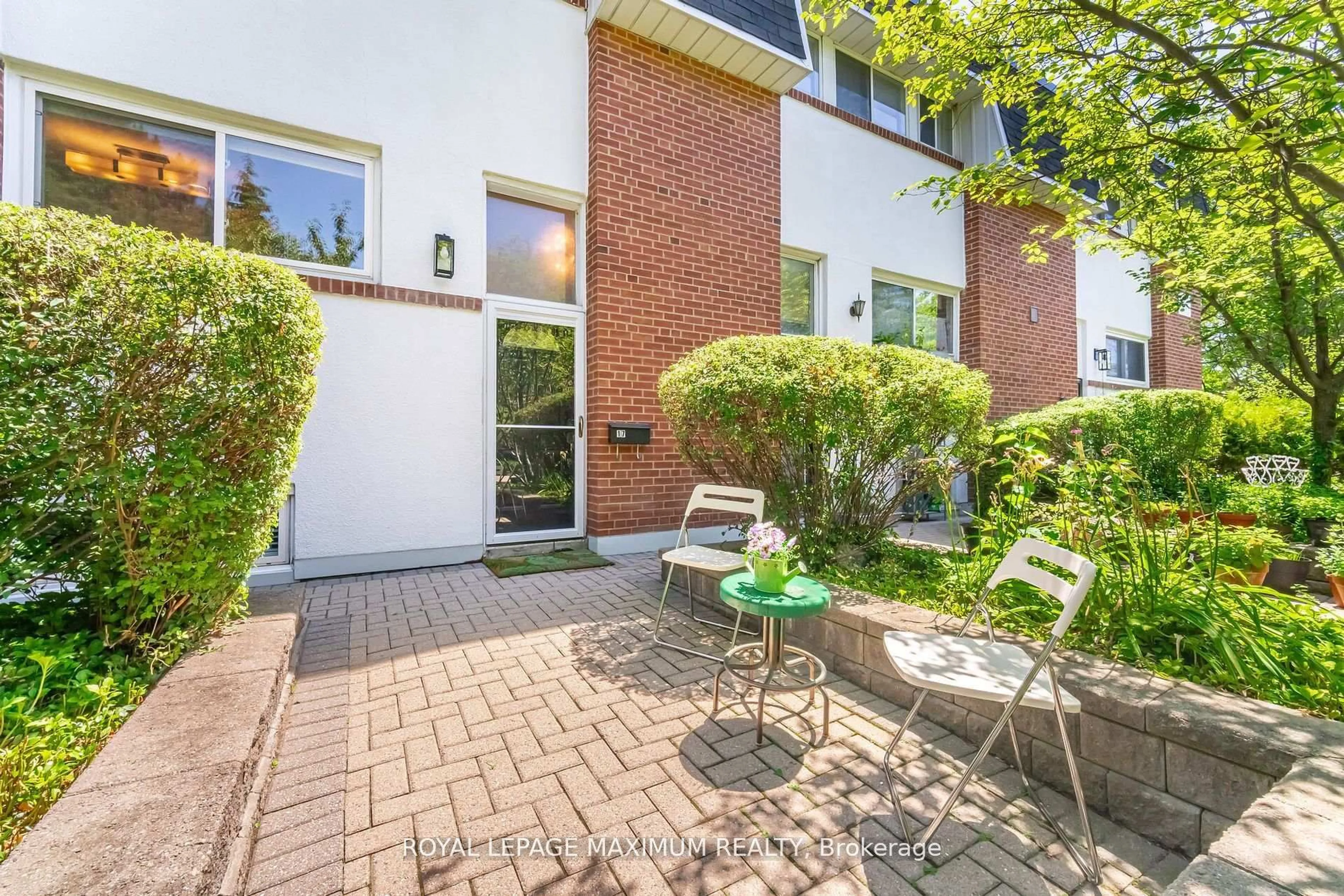 Unknown for 90 George Henry Blvd #17, Toronto Ontario M2J 1E7