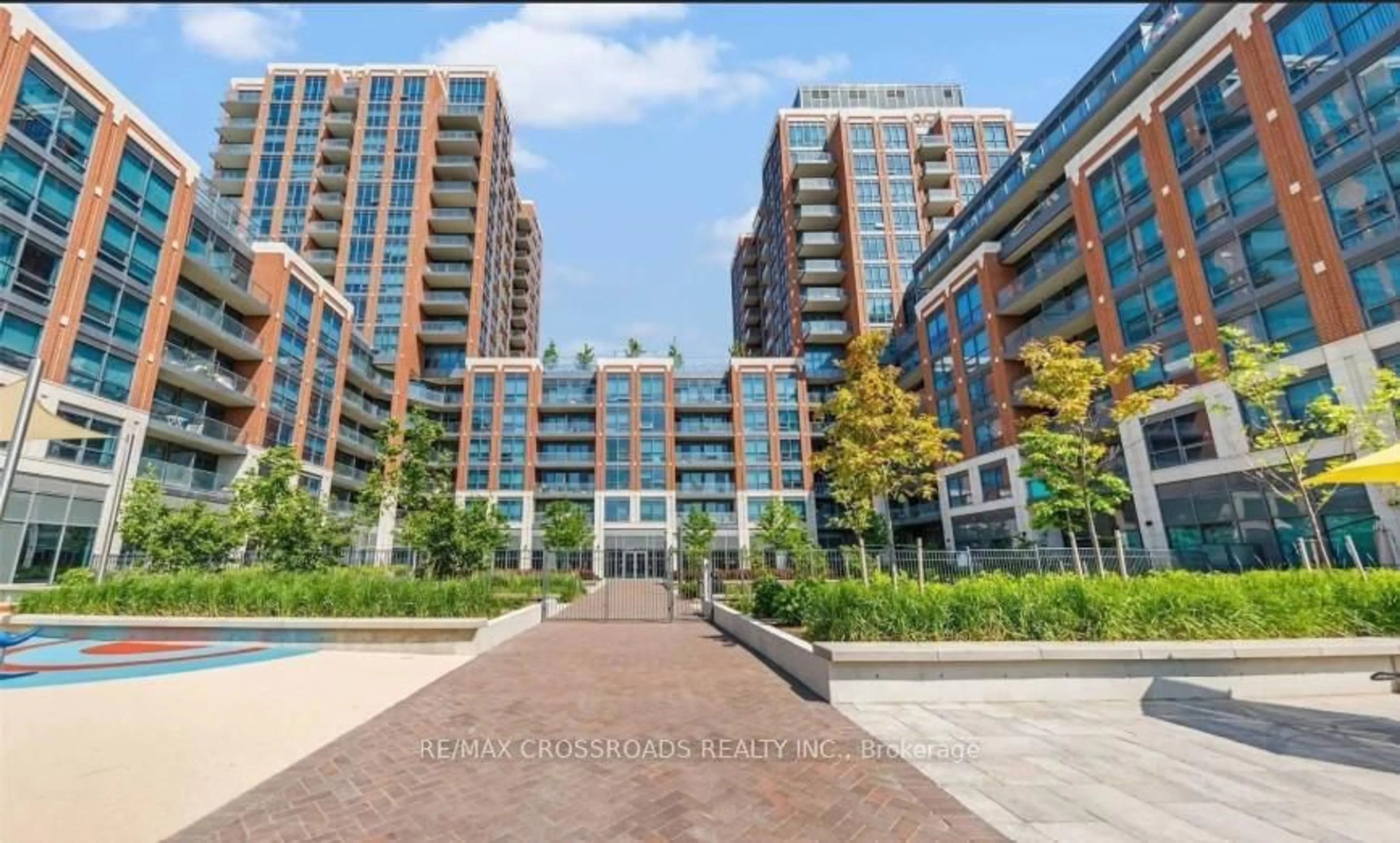 Unknown for 31 Tippett Rd #1306, Toronto Ontario M3H 0C8