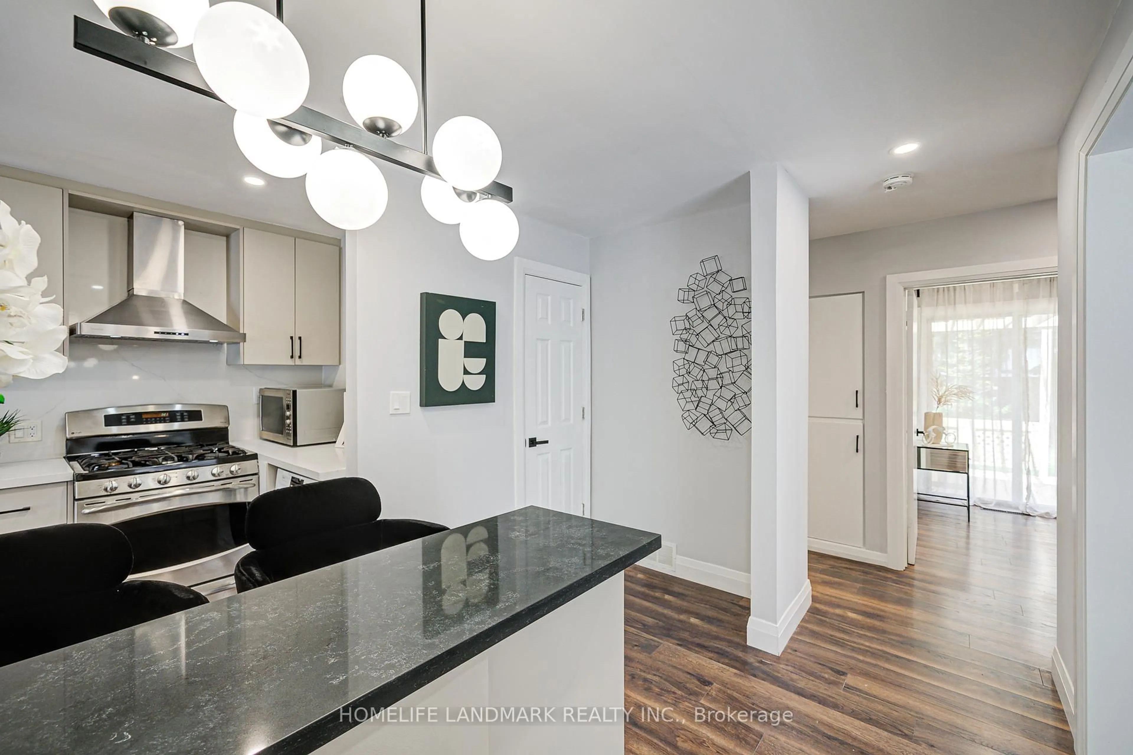 Open concept kitchen, unknown for 176 Mckee Ave, Toronto Ontario M2N 4C7