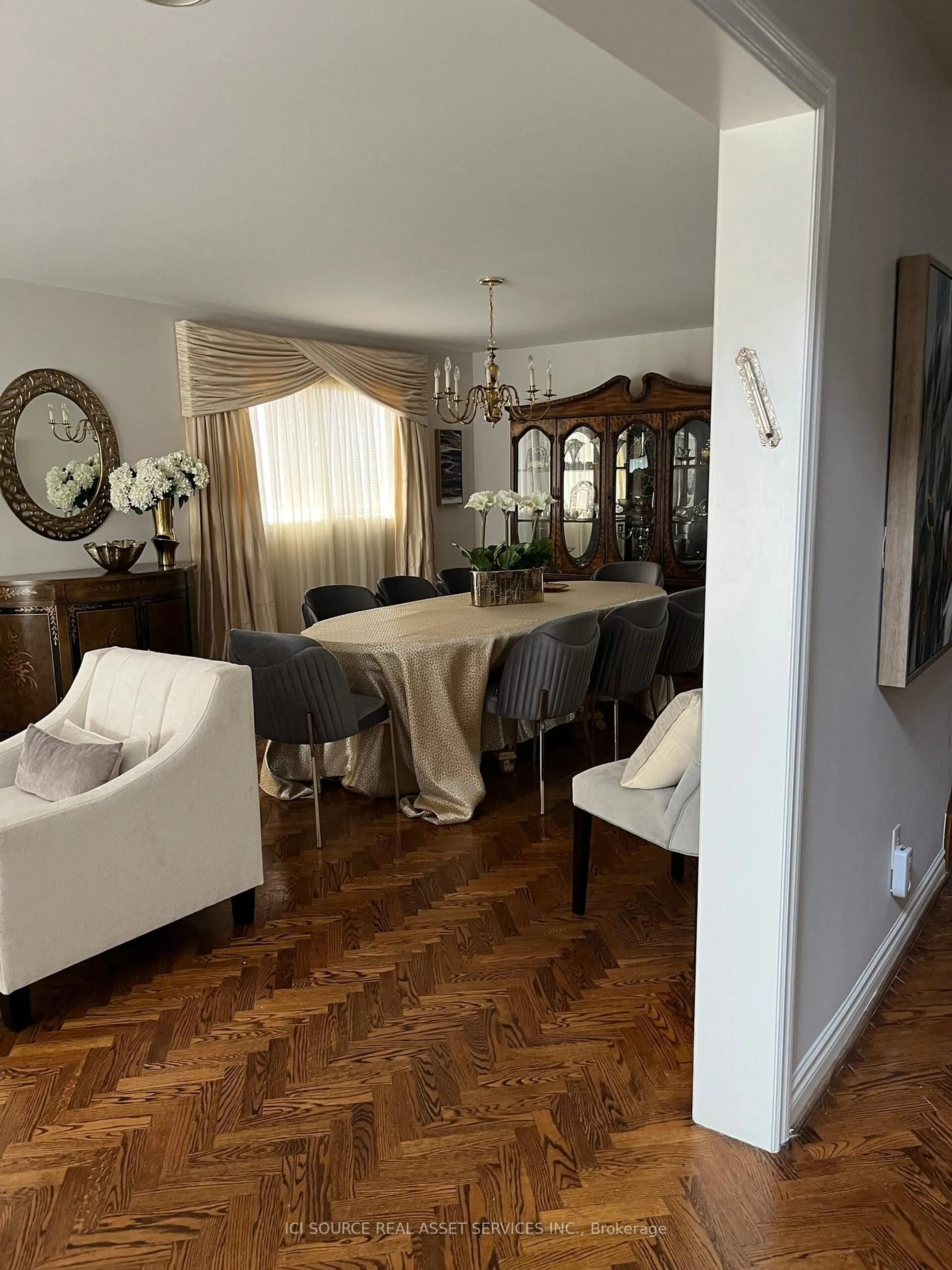 Dining room, unknown for 104 Almore Ave, Toronto Ontario M3H 2H5