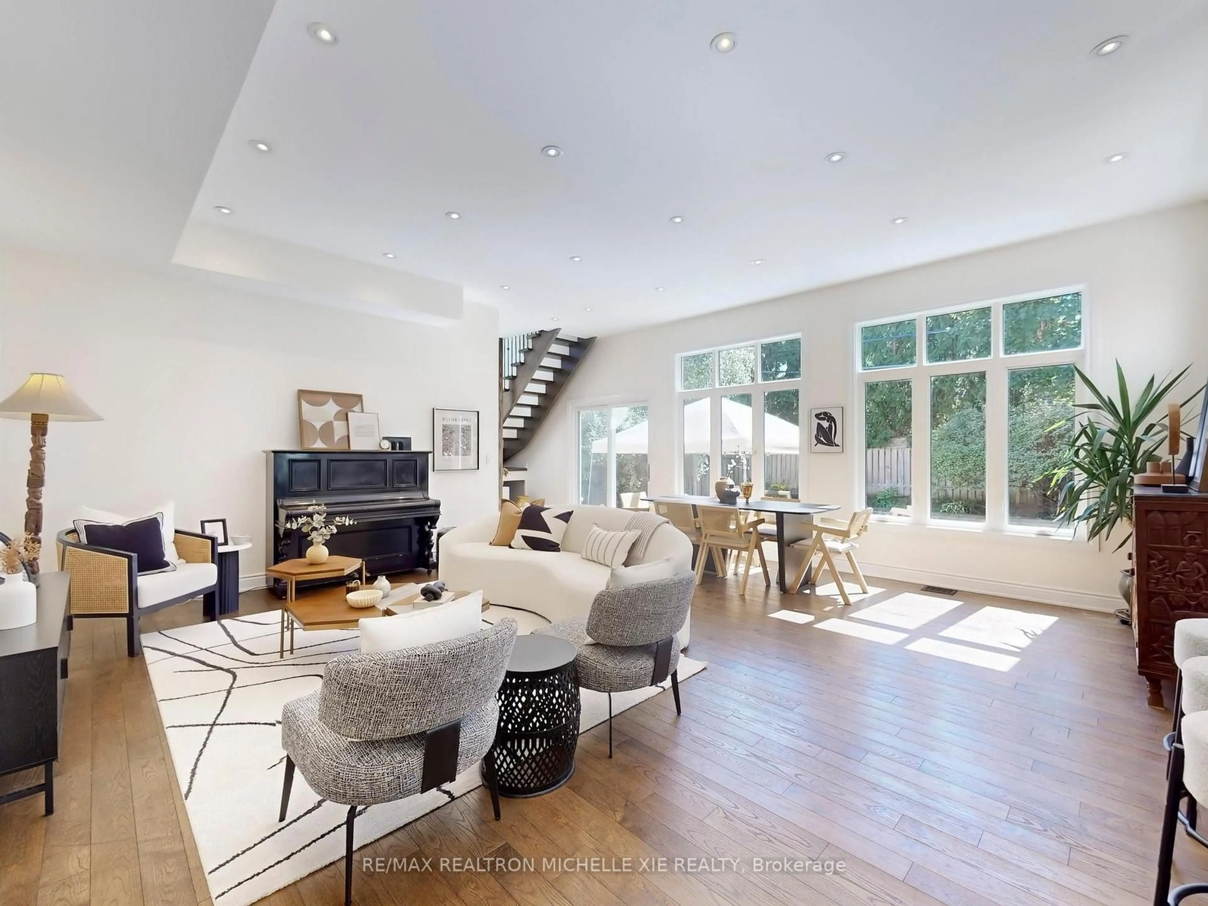 Living room with furniture, unknown for 12 Addison Cres, Toronto Ontario M3B 1K8