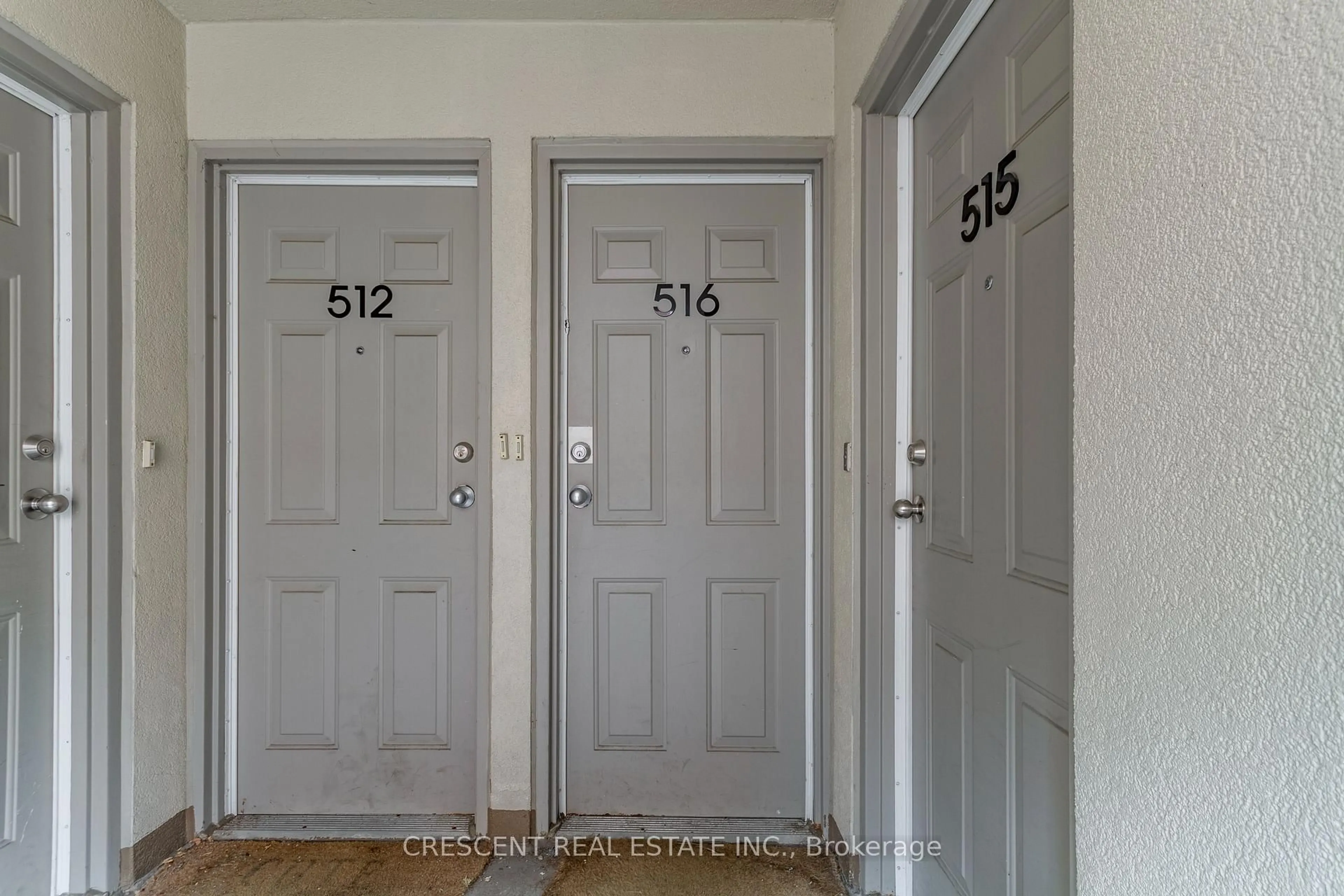 Indoor entryway for 27 Canniff St #516, Toronto Ontario M6K 3M5