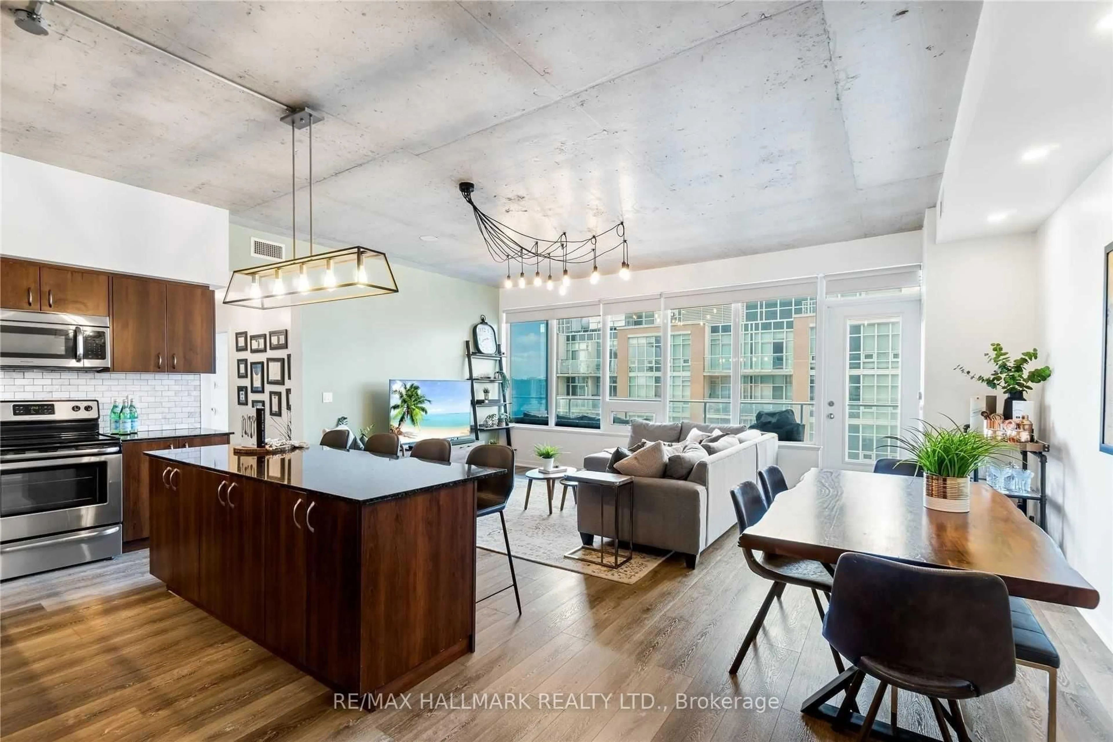 Open concept kitchen, unknown for 59 East Liberty St #2204, Toronto Ontario M6K 3R1