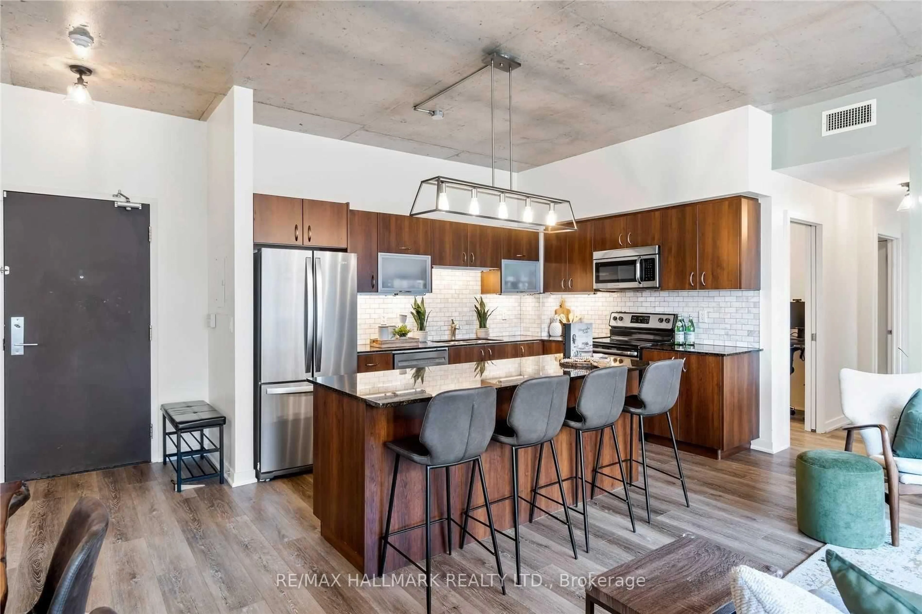 Open concept kitchen, unknown for 59 East Liberty St #2204, Toronto Ontario M6K 3R1