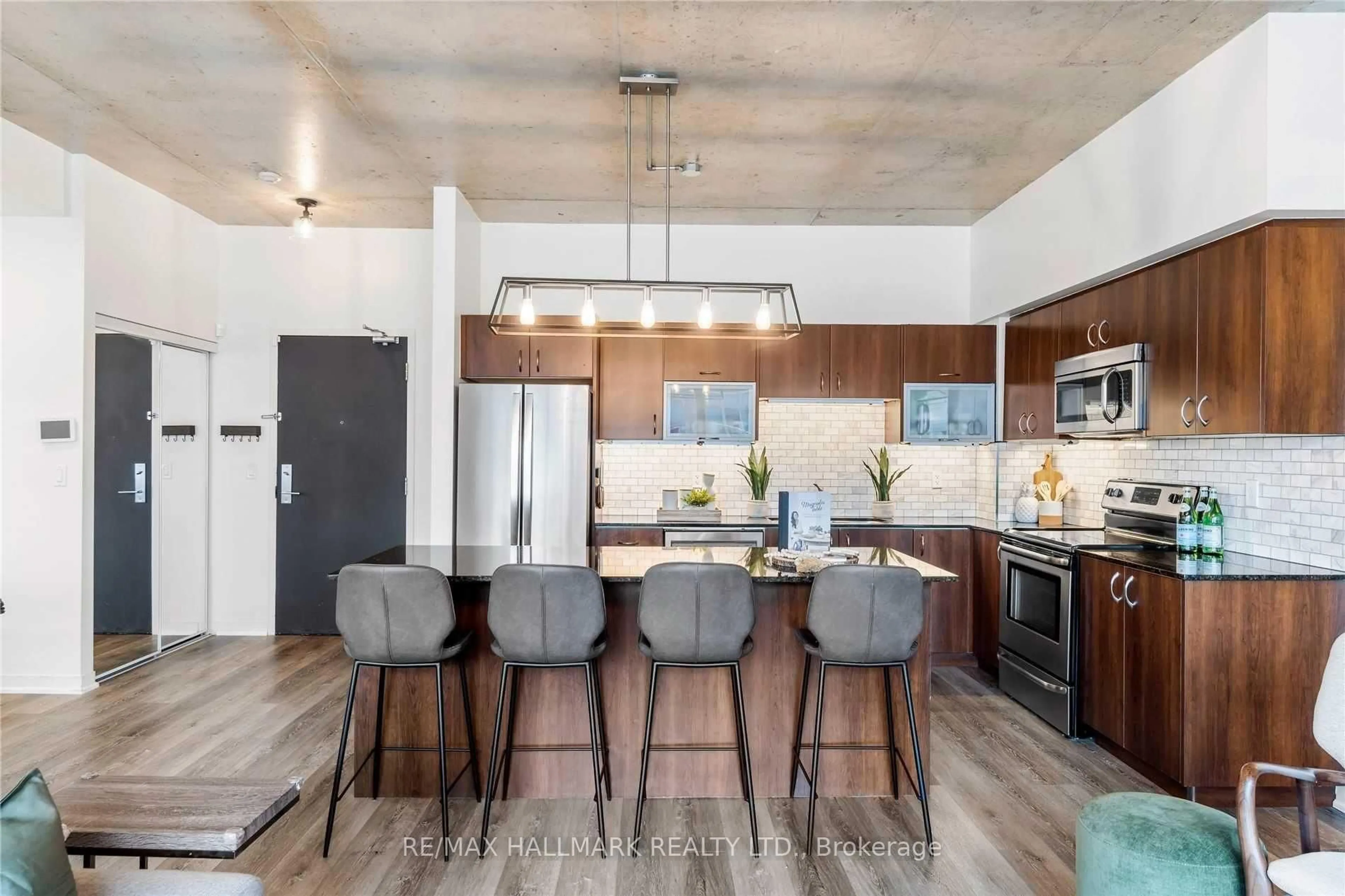 Open concept kitchen, unknown for 59 East Liberty St #2204, Toronto Ontario M6K 3R1