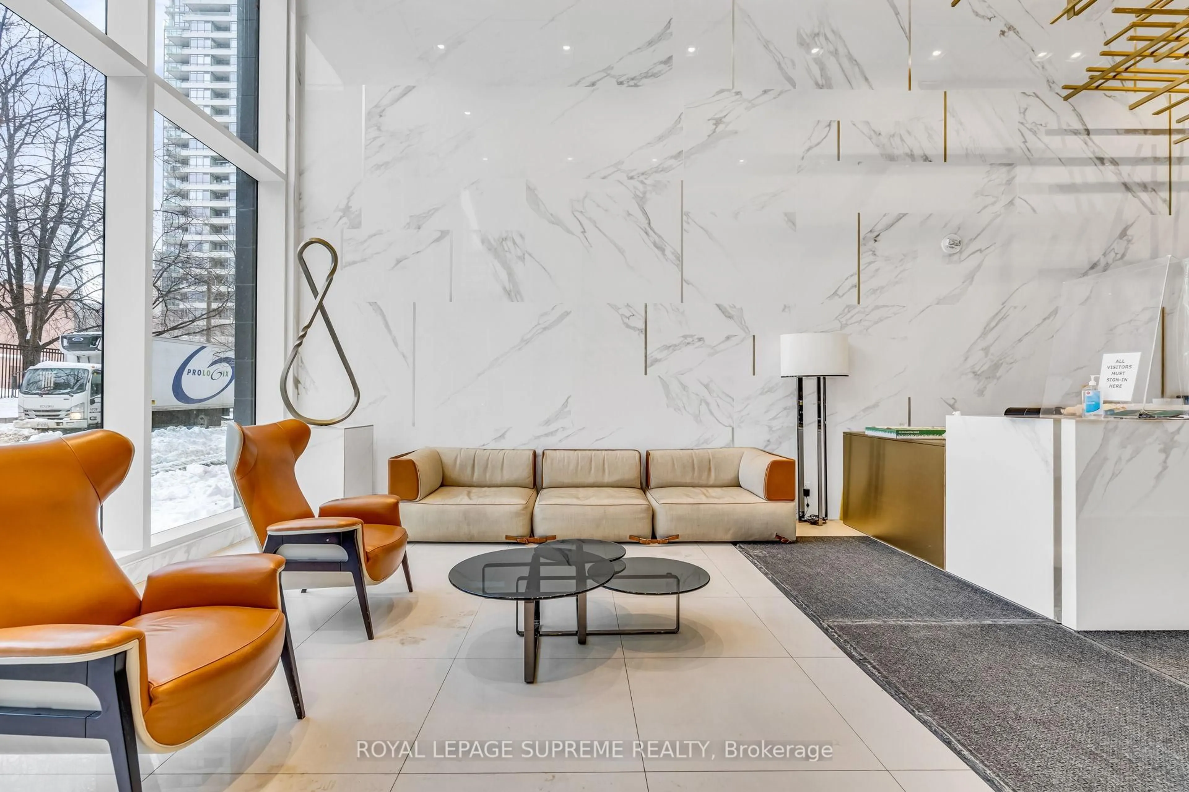 Lobby for 85 Wood St #1711, Toronto Ontario M4Y 0E8