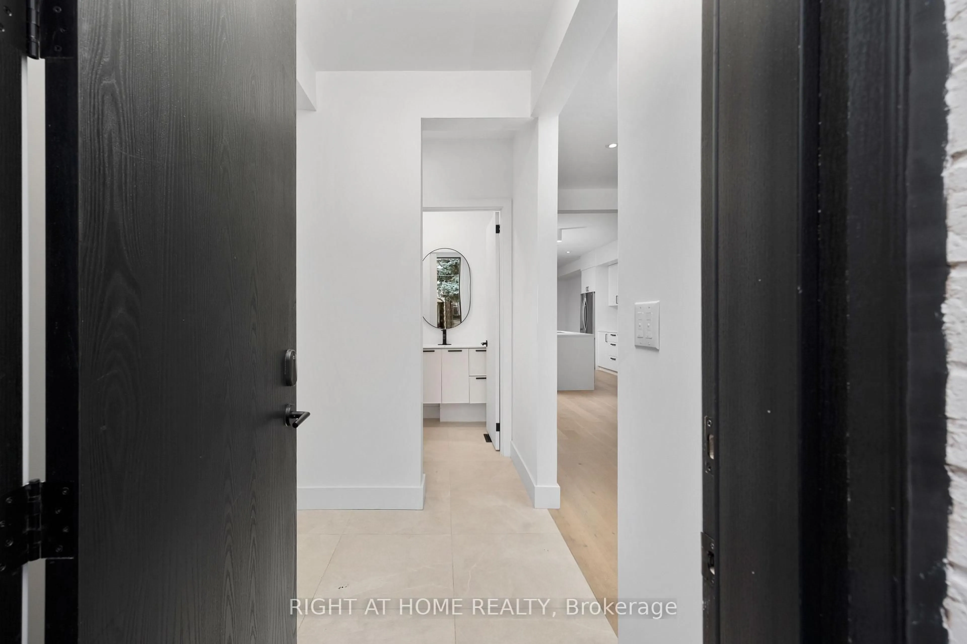 Indoor foyer for 48 Lanark Ave, Toronto Ontario M6C 2B4