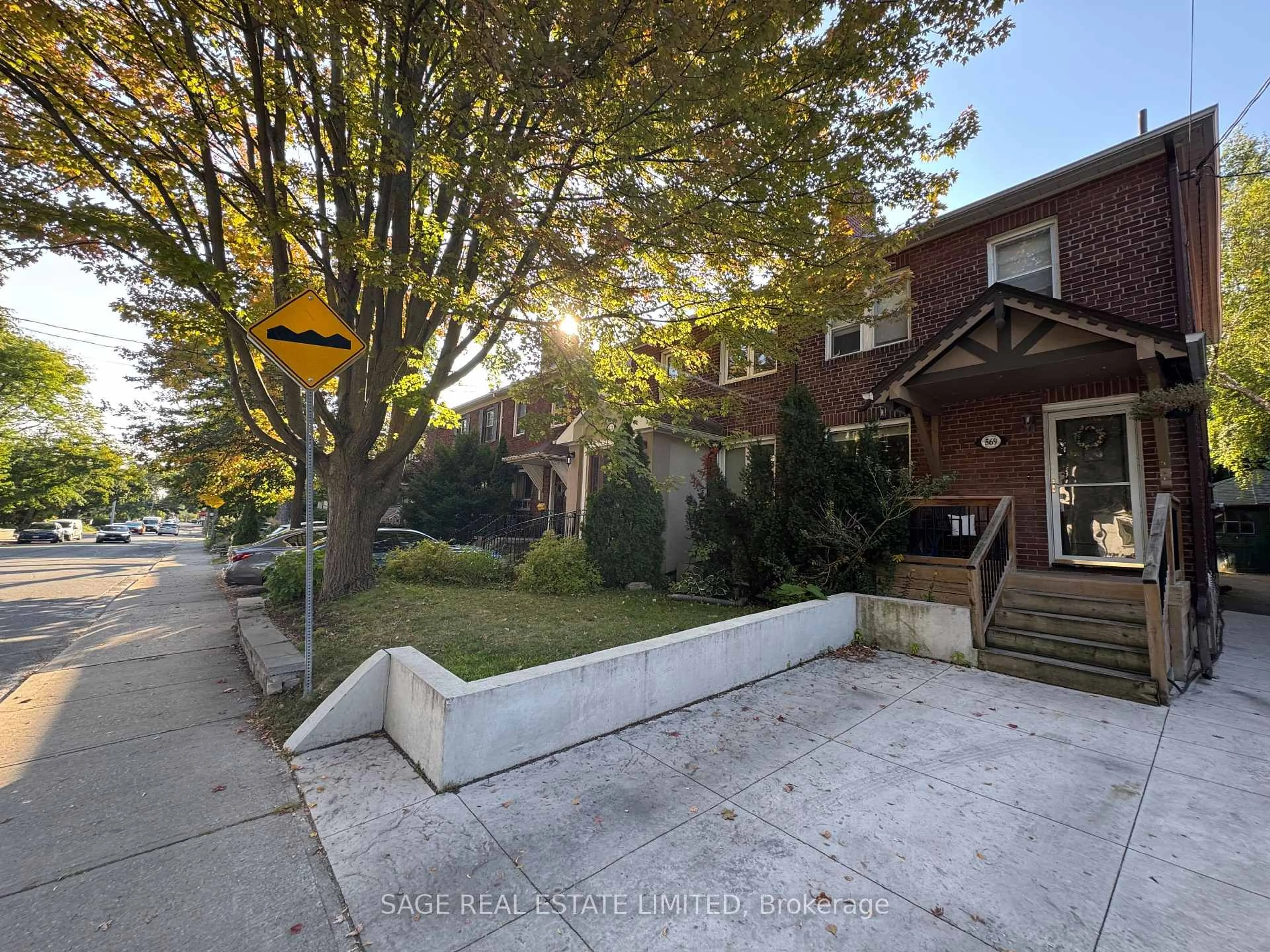 Unknown for 569 Soudan Ave, Toronto Ontario M4S 1X1