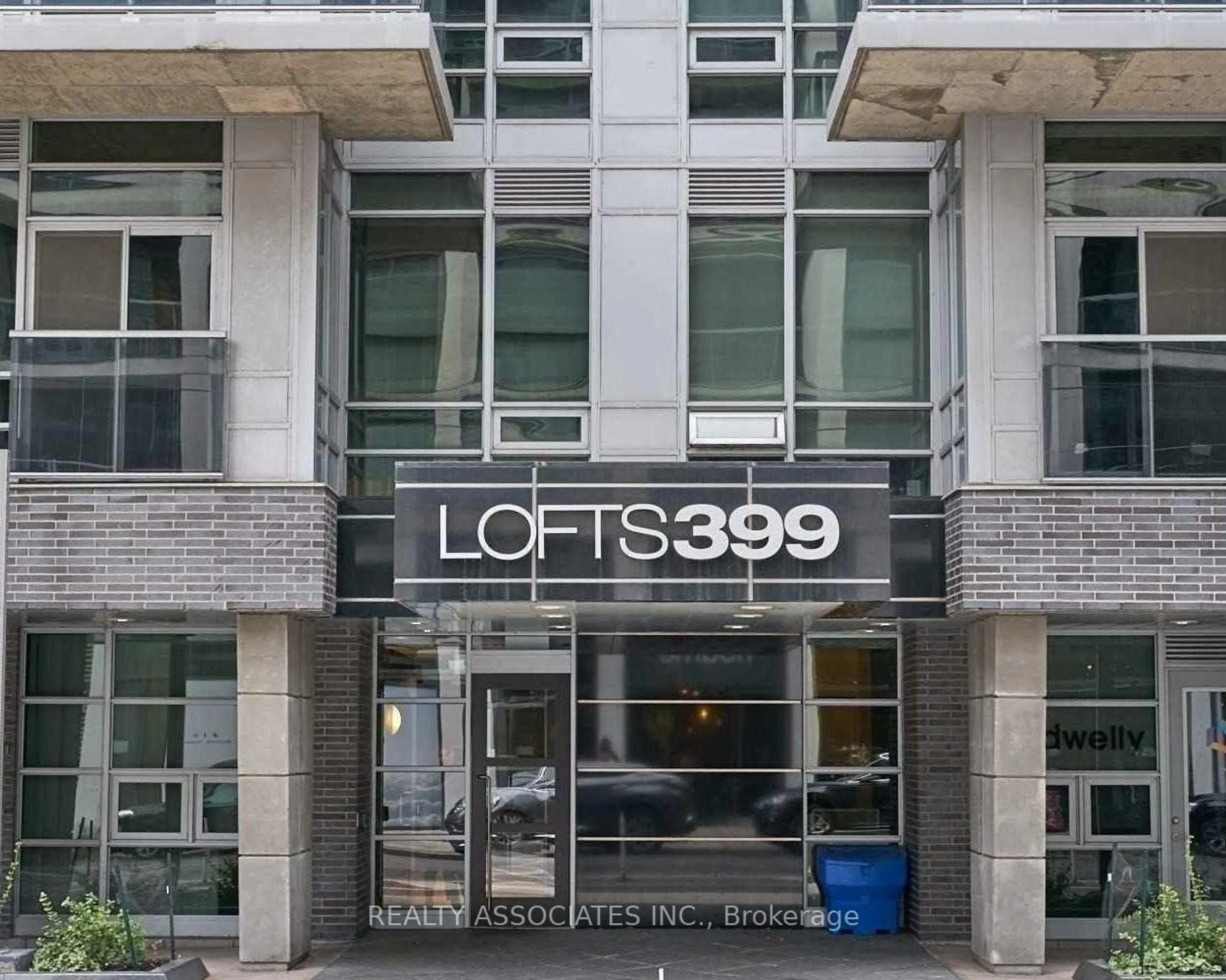 Unknown for 399 Adelaide St #513, Toronto Ontario M5V 1S4