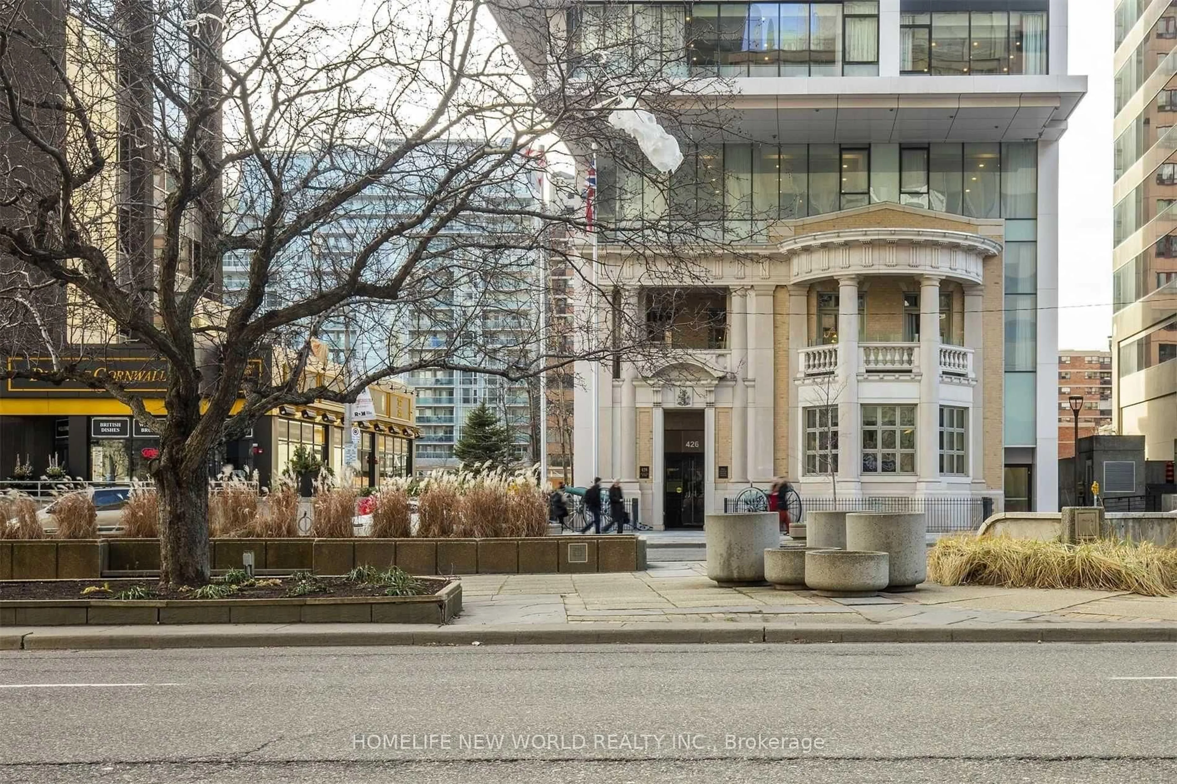 Unknown for 426 University Ave #3909, Toronto Ontario M5G 1S9