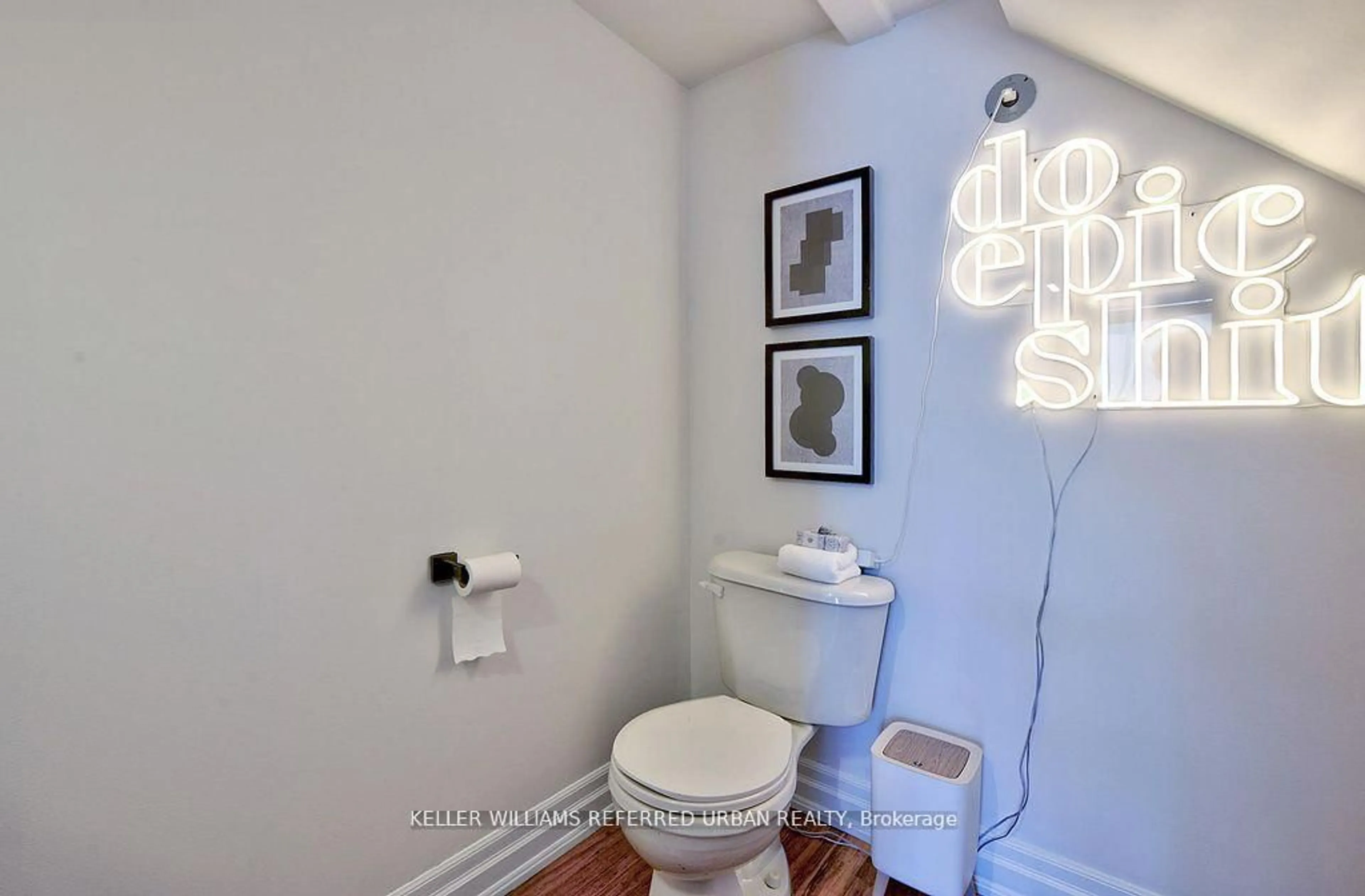 A pic of a room for 160 Baldwin St #209, Toronto Ontario M5T 3K7