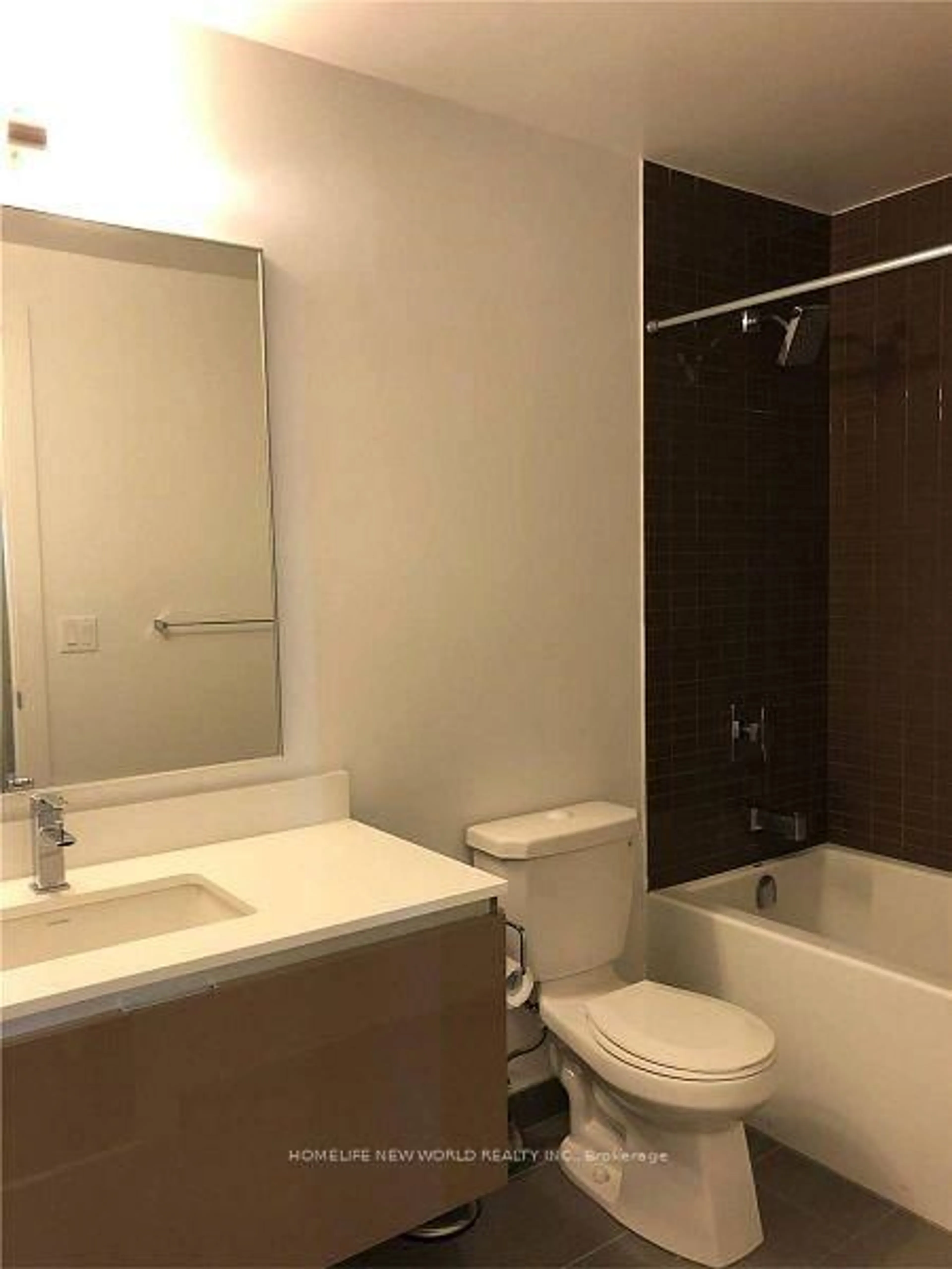 Standard bathroom, unknown for 200 Bloor St #701, Toronto Ontario M5S 0B1