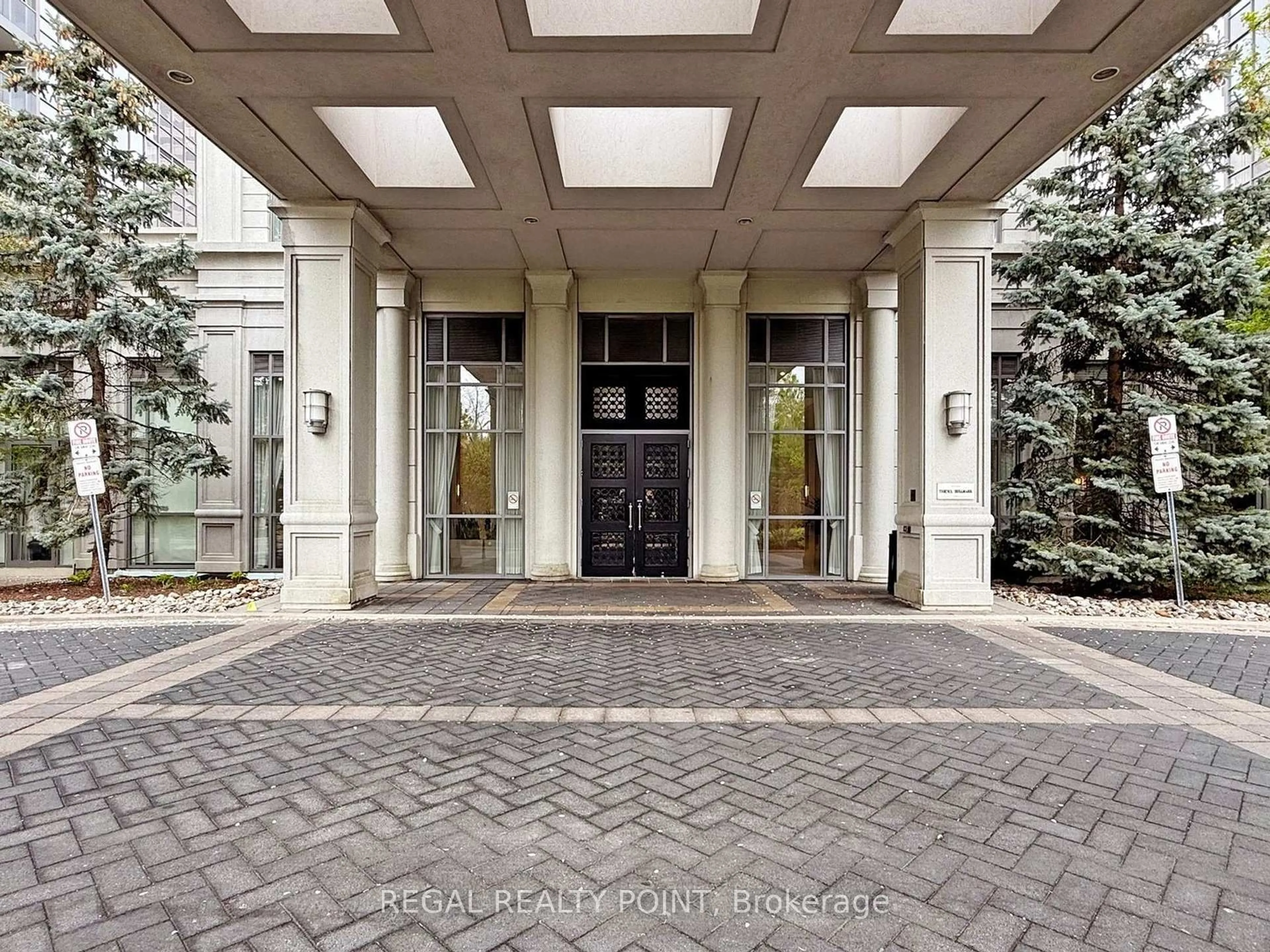 Indoor foyer for 25 Greenview Ave #2118, Toronto Ontario M2M 1R2