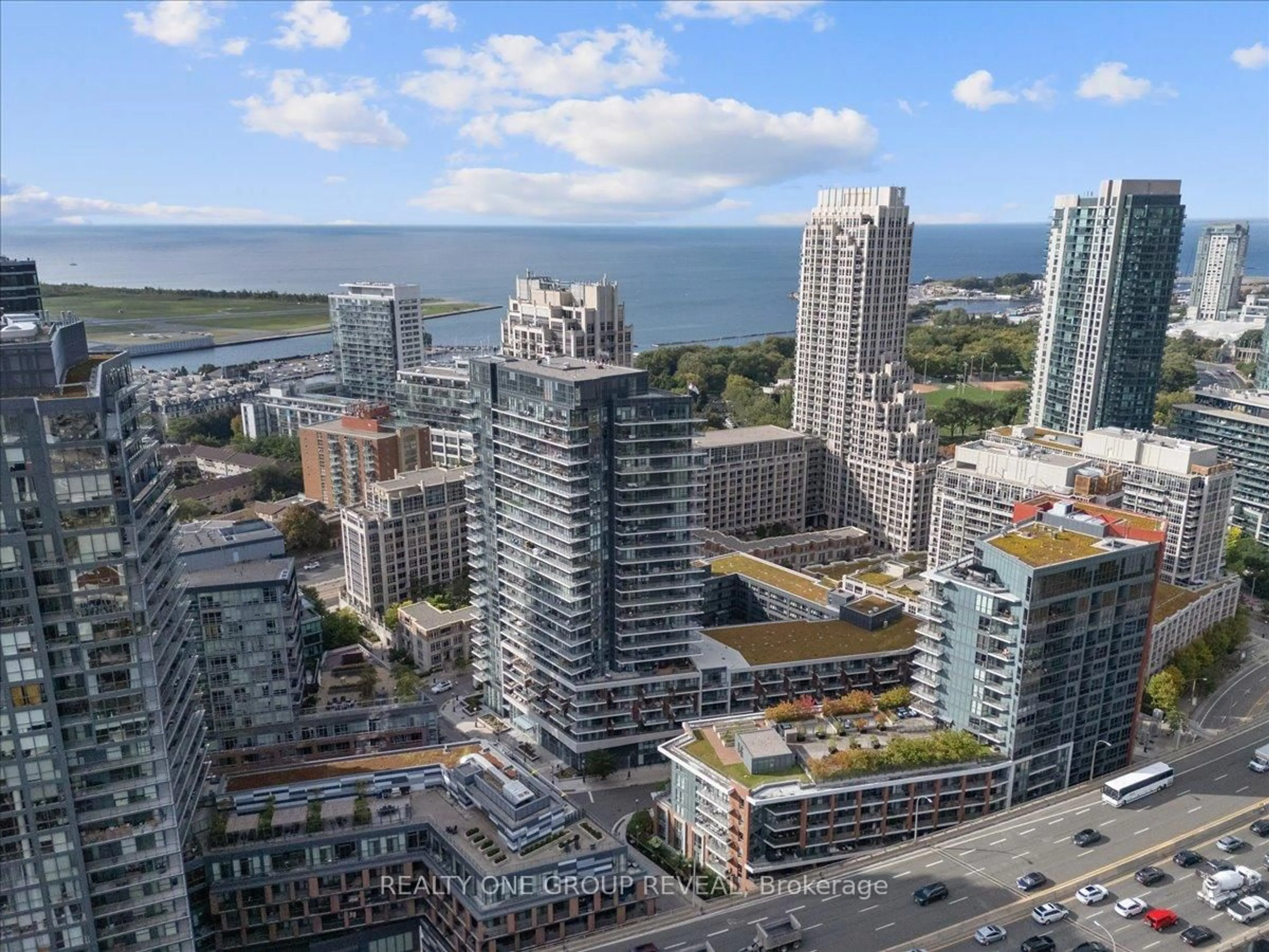 A pic from outside/outdoor area/front of a property/back of a property/a pic from drone, city buildings view from balcony for 38 Iannuzzi St #341, Toronto Ontario M5V 0J2
