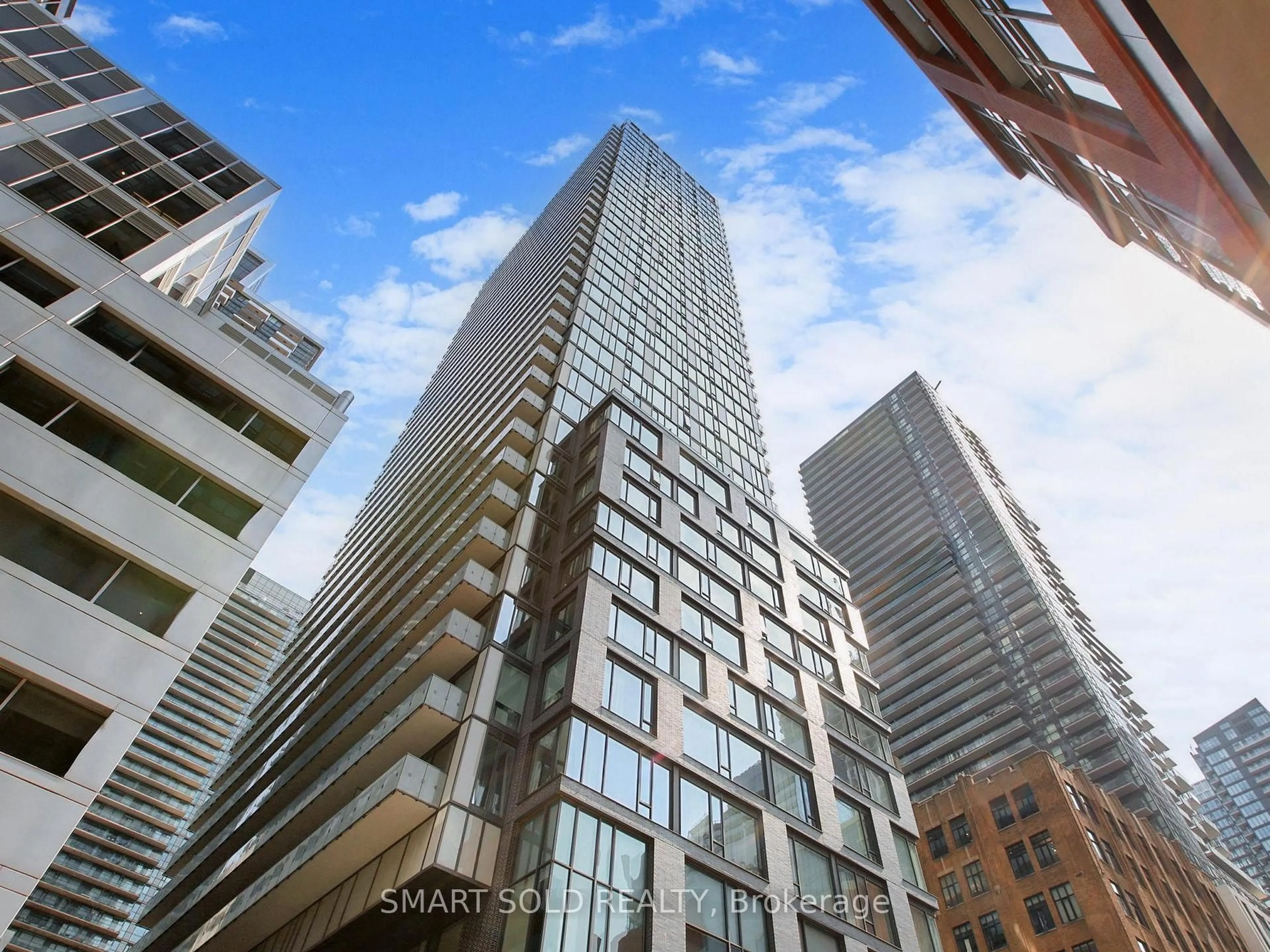 Unknown for 101 Peter St #801, Toronto Ontario M5V 0G6