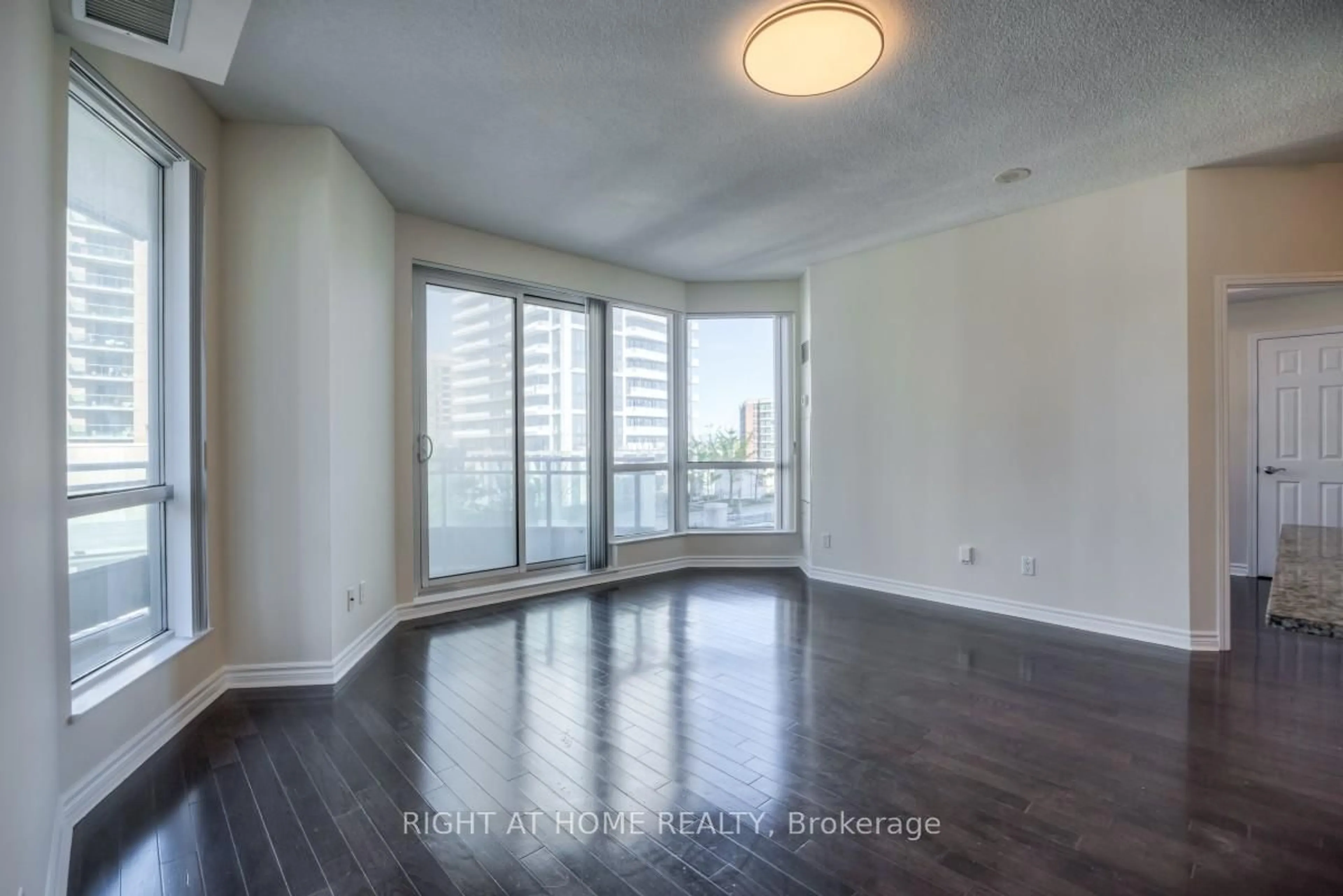 A pic of a room for 18 Holmes Ave #610, Toronto Ontario M2N 0E1