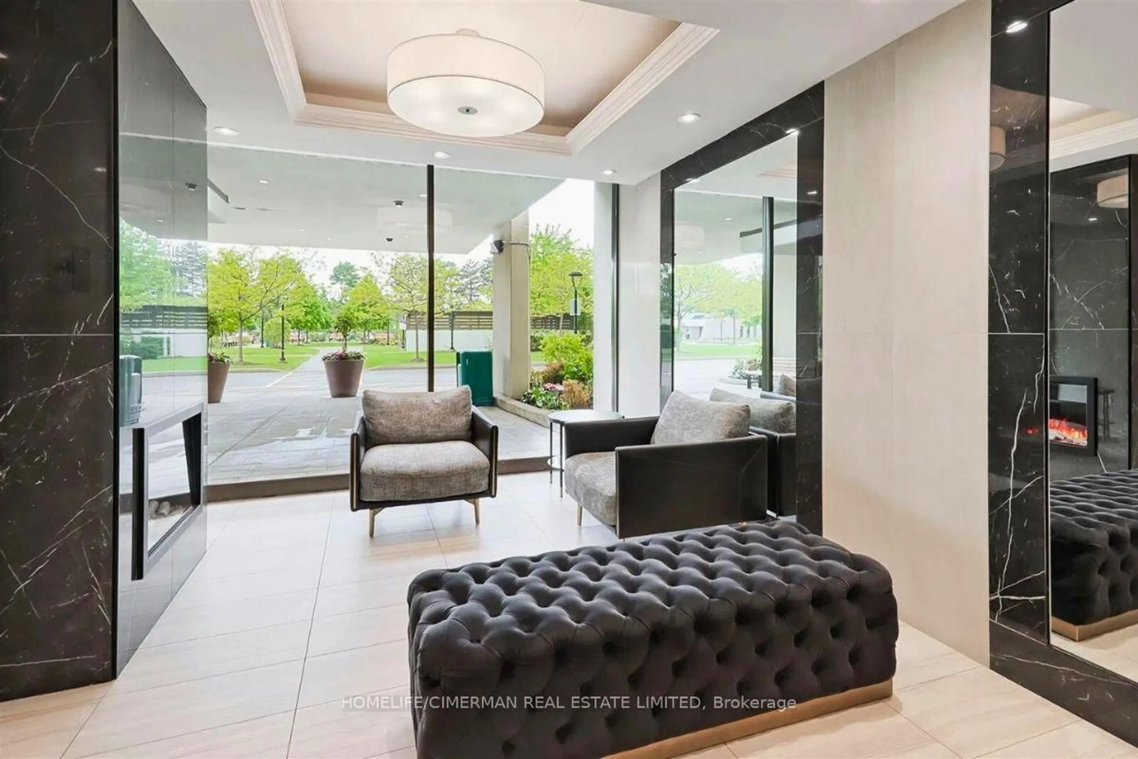 Indoor foyer for 715 Don Mills Rd #2607, Toronto Ontario M3C 1S5