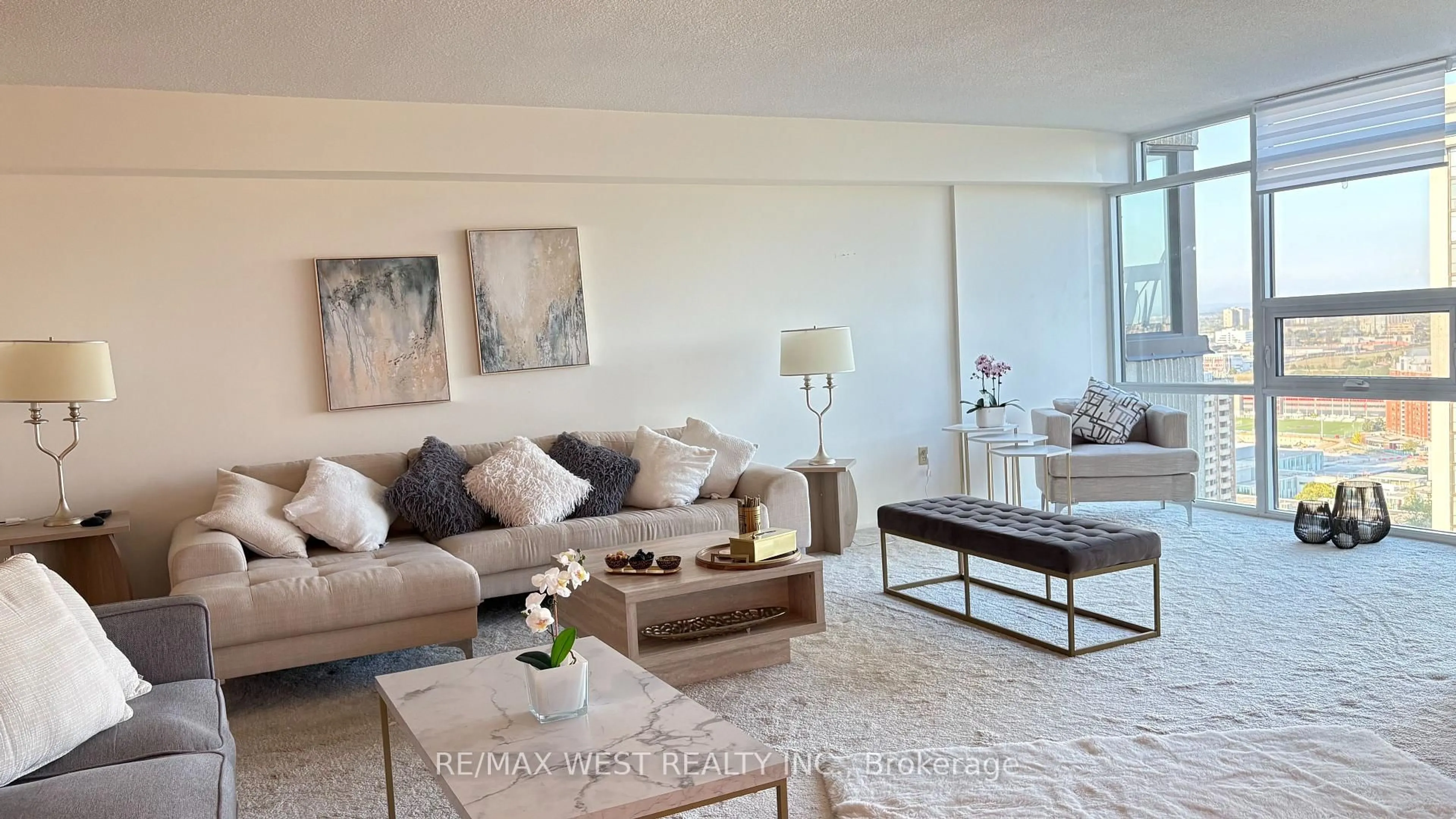 Living room with furniture, unknown for 3303 Don Mills Rd #2604, Toronto Ontario M2J 4T6