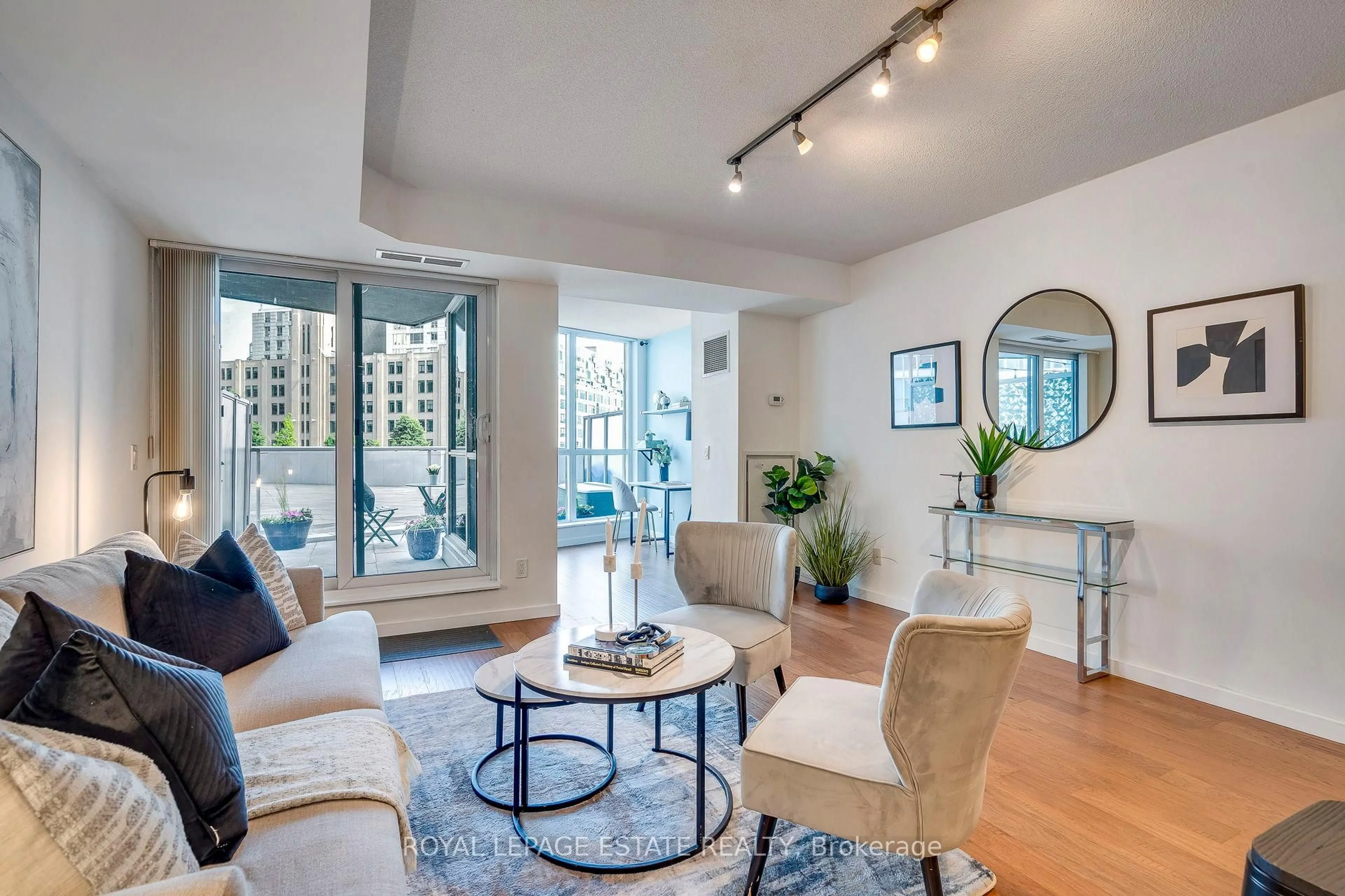 Living room with furniture, unknown for 218 Queens Quay #402, Toronto Ontario M5J 2Y6