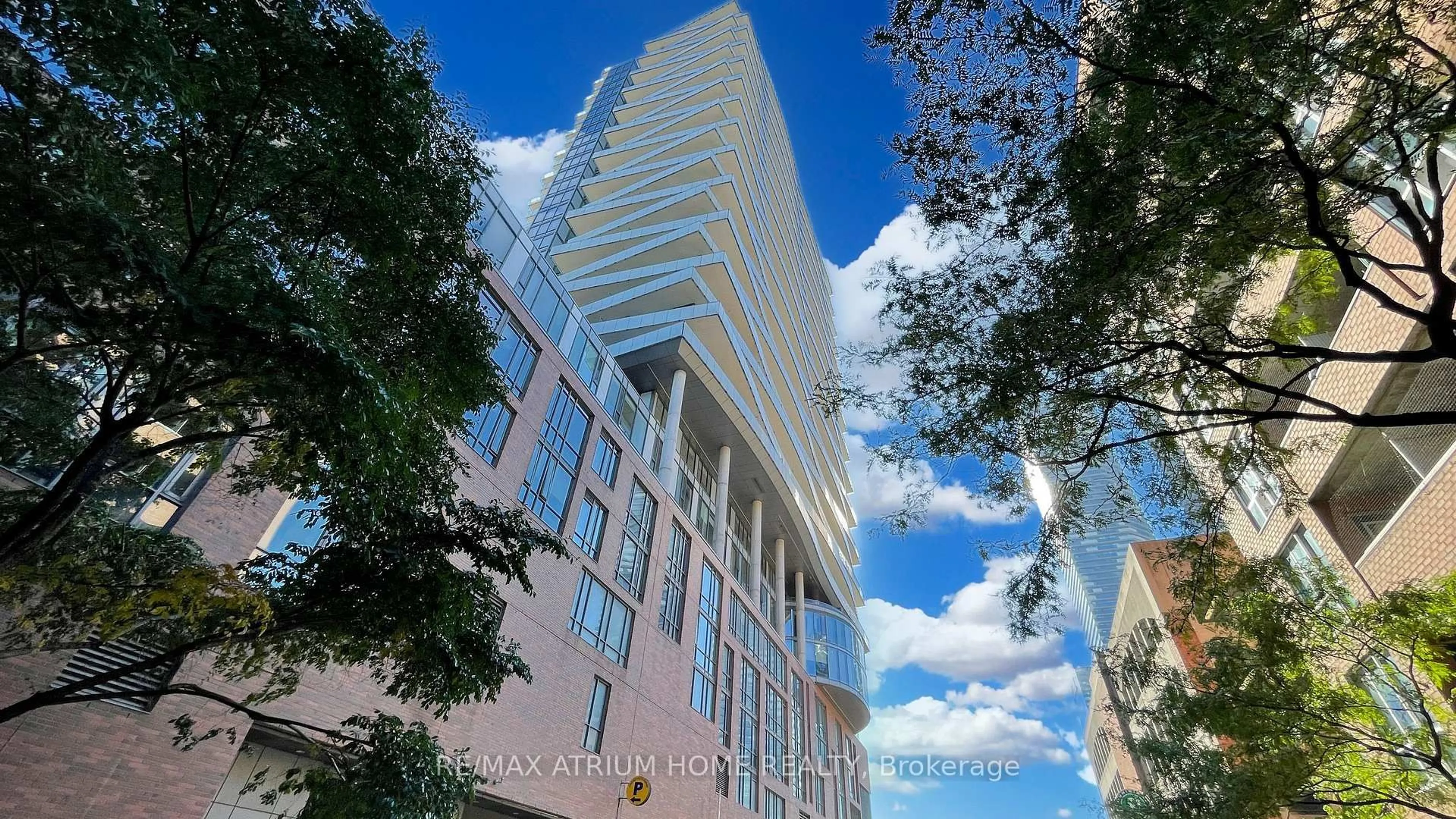 Indoor foyer for 1 Market St #2213, Toronto Ontario M5E 0A2