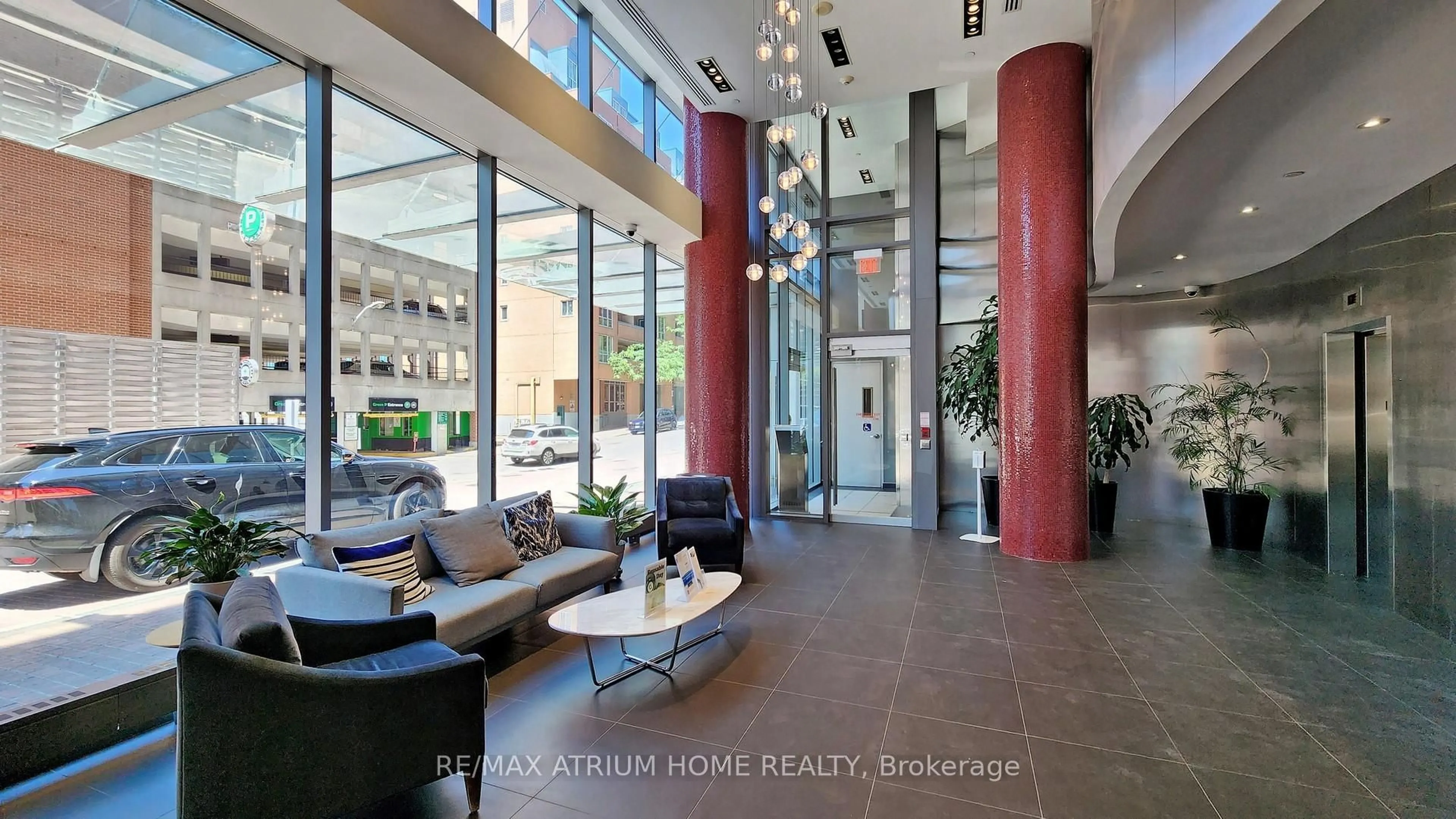 Lobby for 1 Market St #2213, Toronto Ontario M5E 0A2