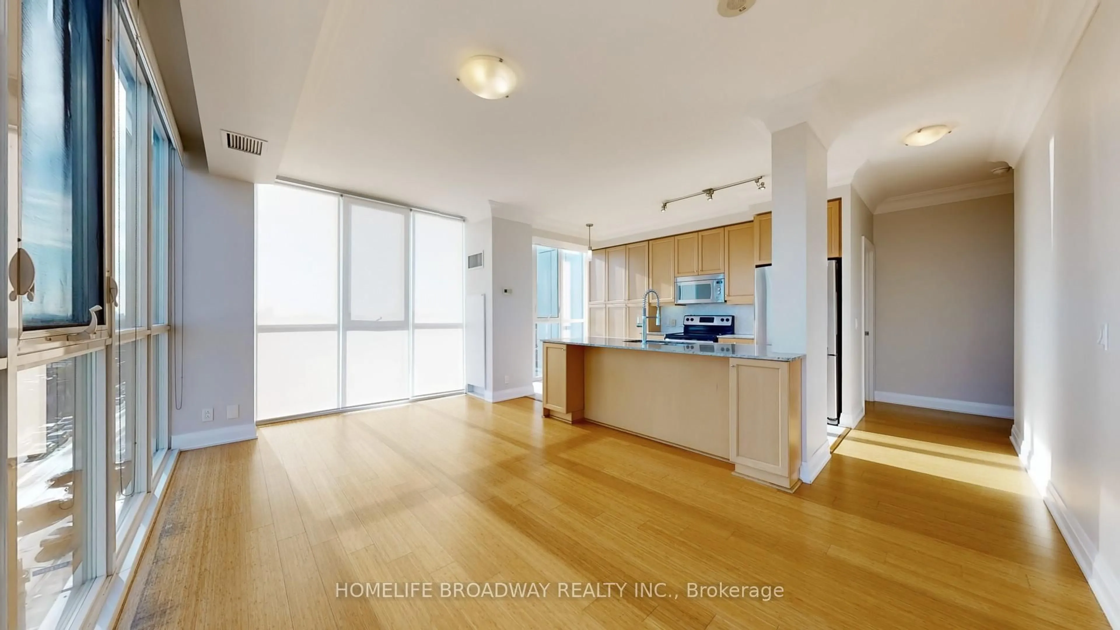Open concept kitchen, unknown for 530 St Clair Ave #608, Toronto Ontario M6C 0A2