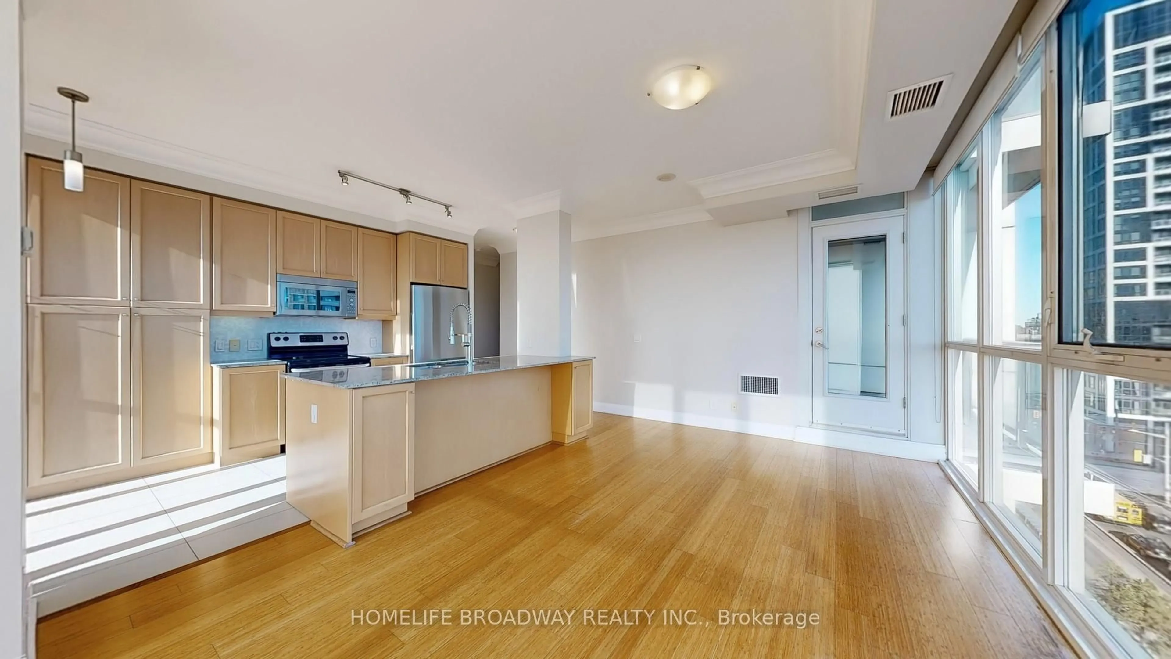 Open concept kitchen, unknown for 530 St Clair Ave #608, Toronto Ontario M6C 0A2