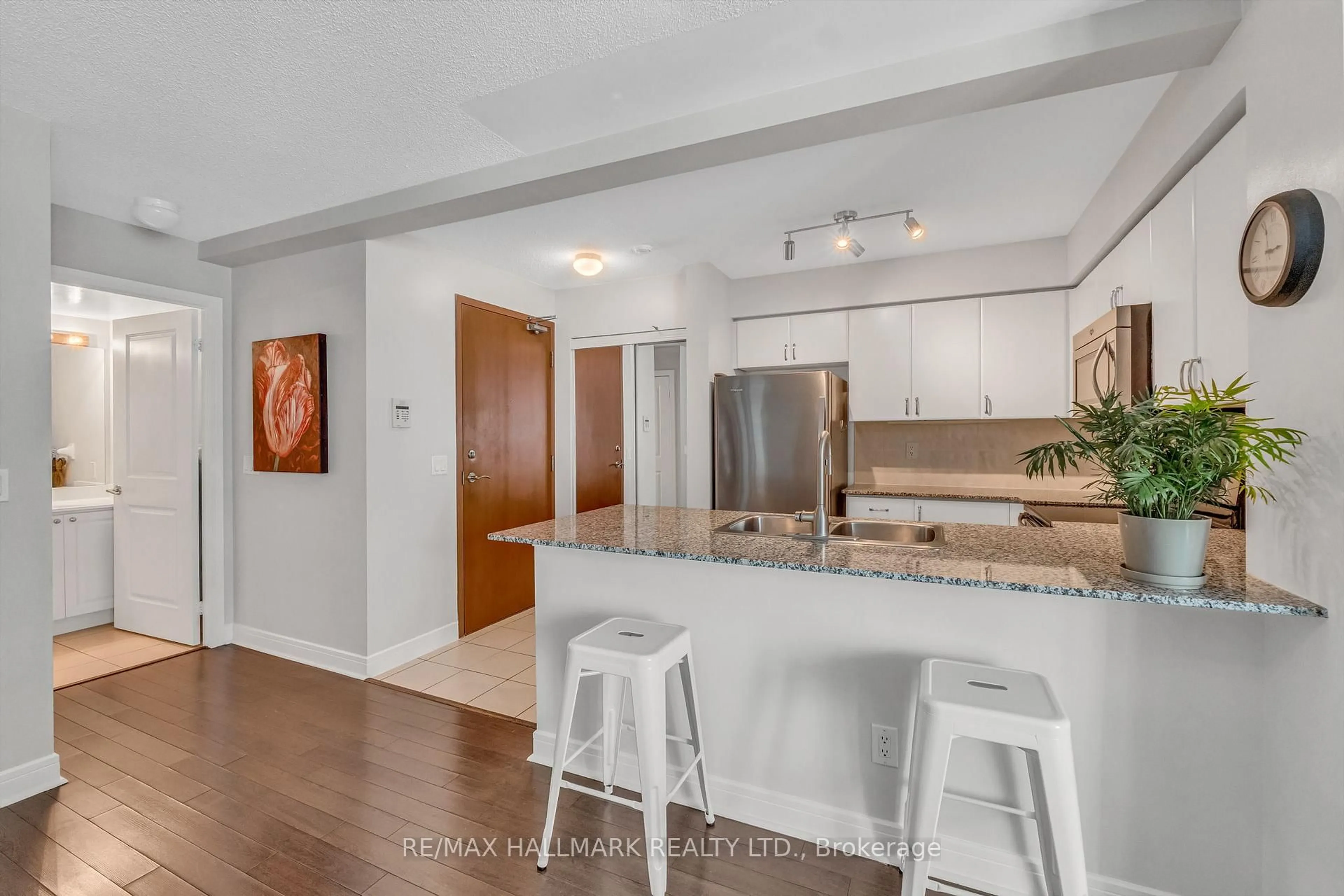 Open concept kitchen, unknown for 35 Bales Ave #1216, Toronto Ontario M2N 7L7