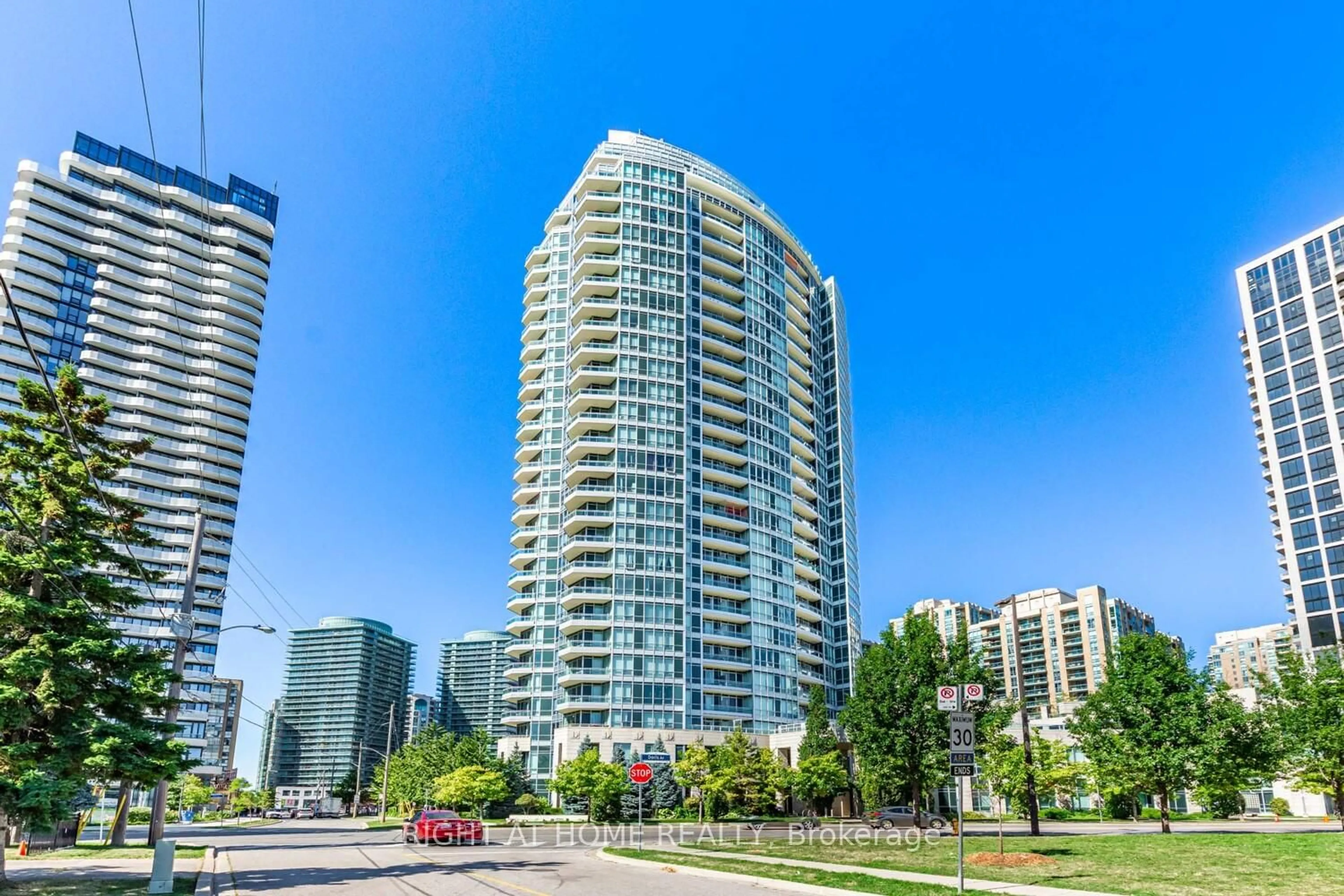Unknown for 18 Holmes Ave #815, Toronto Ontario M2N 0E1