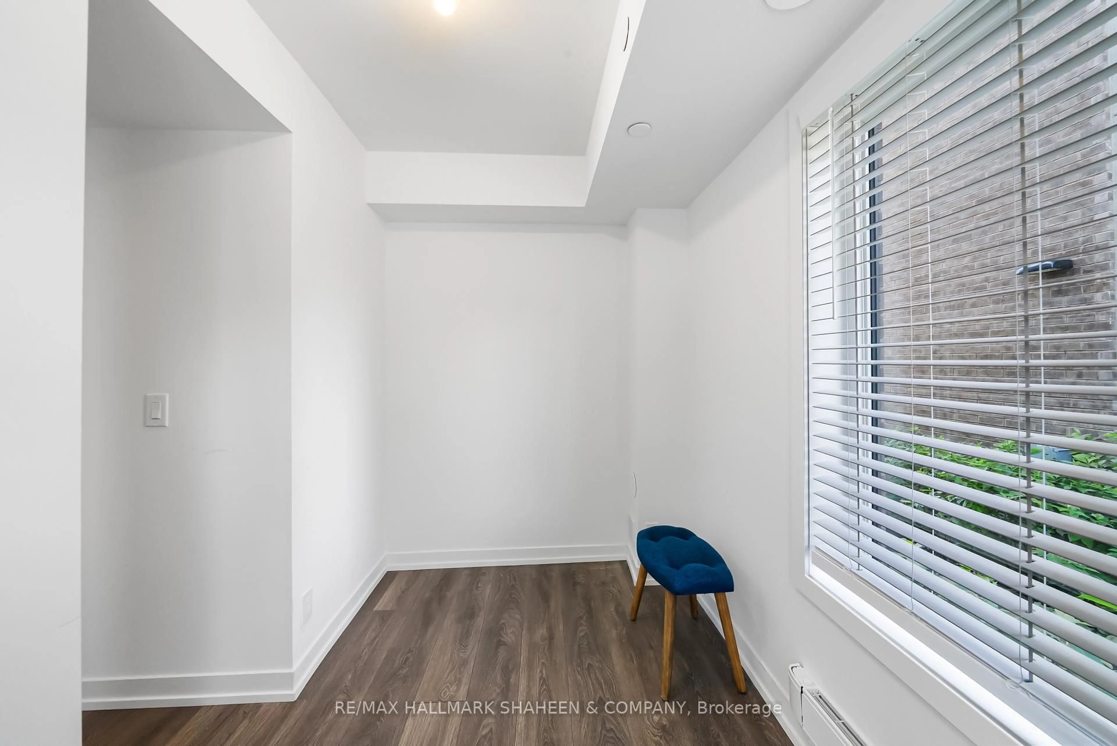 A pic of a room for 84B Tisdale Ave, Toronto Ontario M4A 0A9