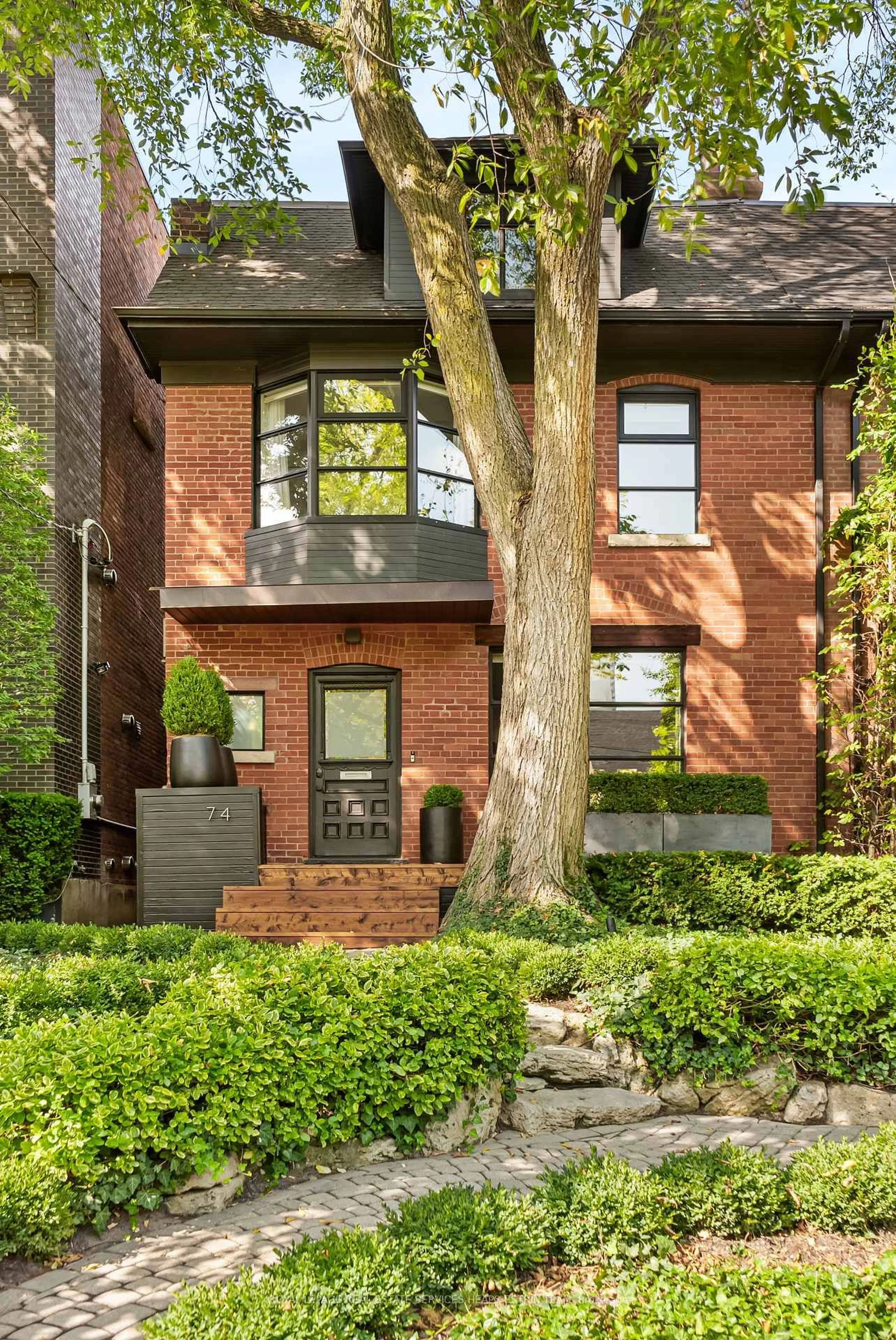 Home with brick exterior material, street for 74 Roxborough St, Toronto Ontario M5R 1T9
