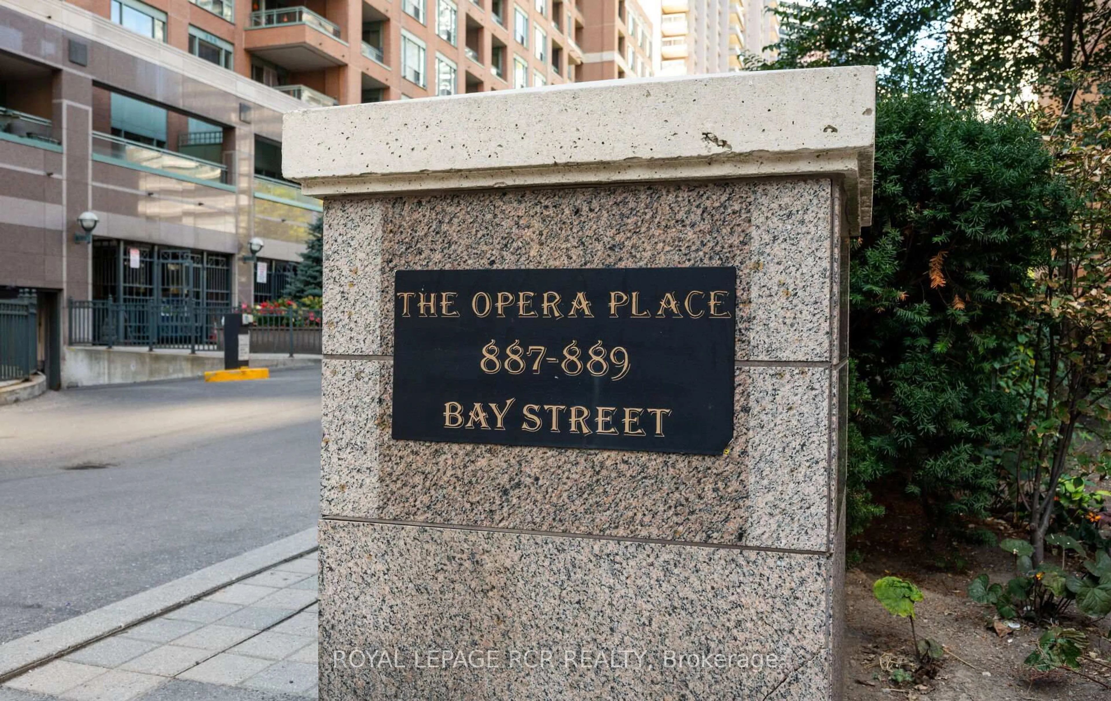 Unknown for 887 Bay St #1412, Toronto Ontario M5S 3K4
