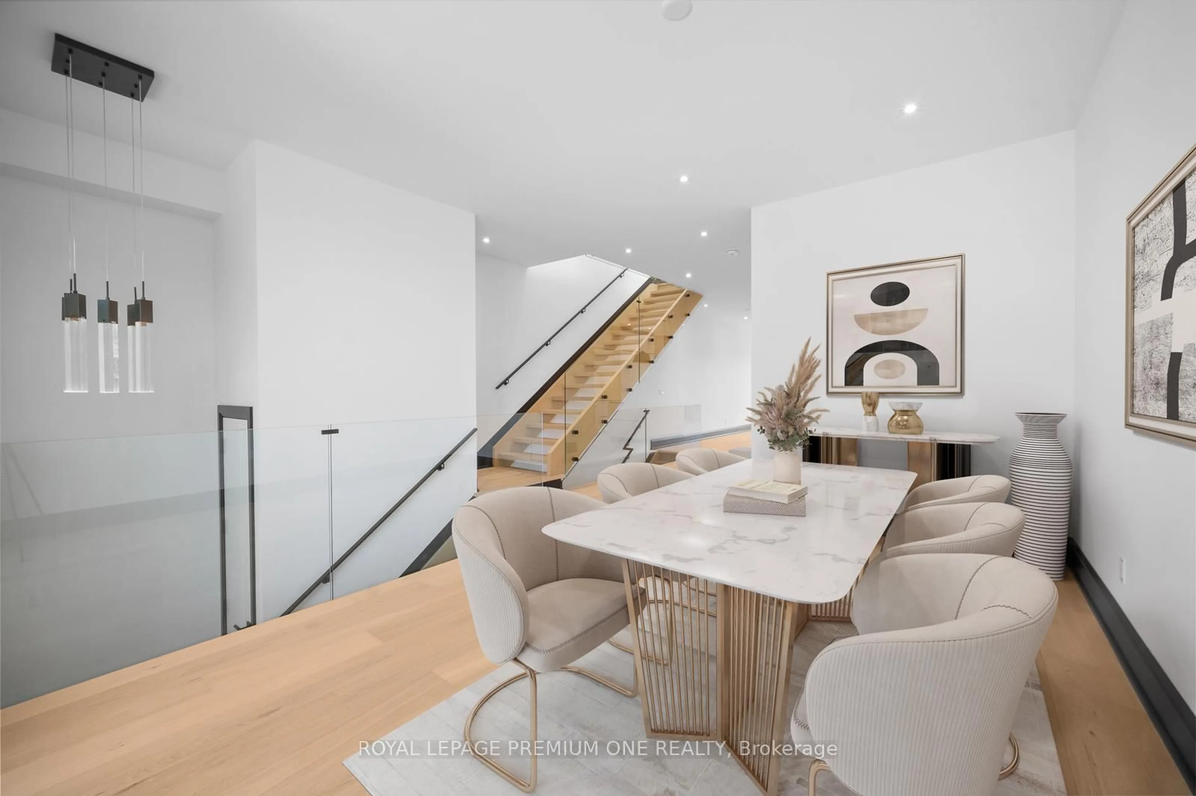 Dining room, unknown for 683 Glencairn Ave, Toronto Ontario M6B 1Z8