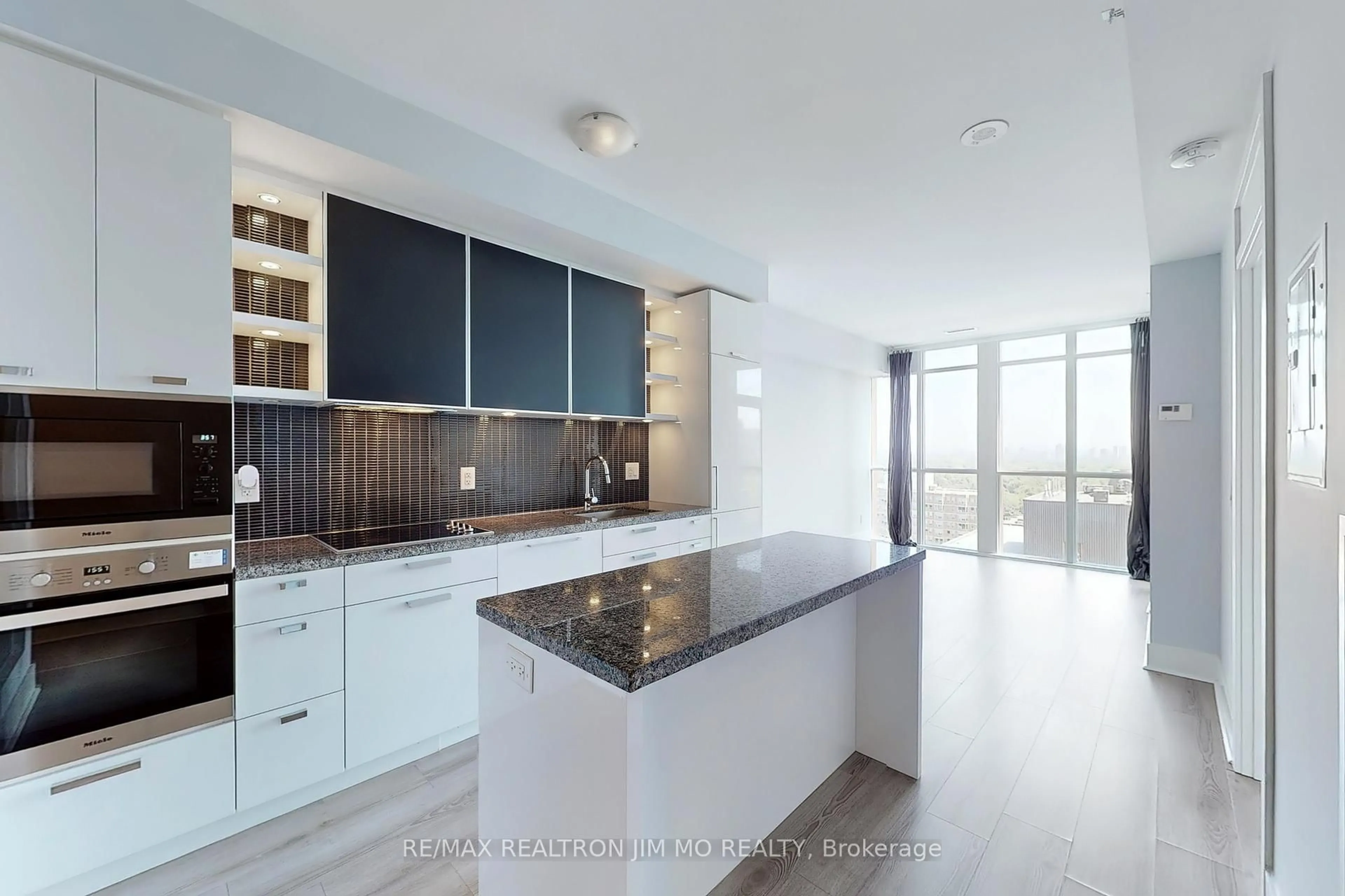 Contemporary kitchen, ceramic/tile floor for 32 Davenport Rd #1706, Toronto Ontario M5R 0B5