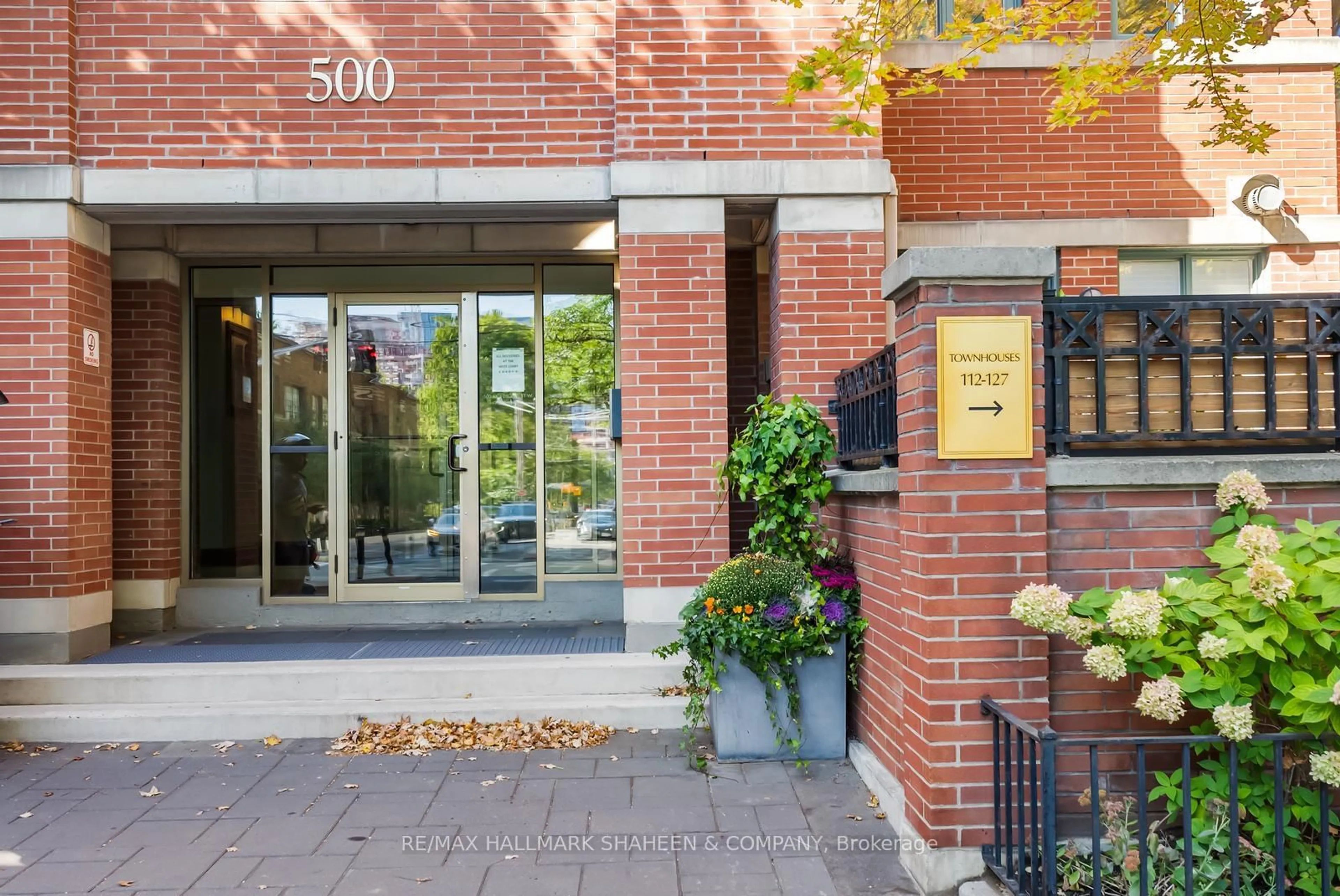 Unknown for 500 Richmond St #331, Toronto Ontario M5V 3N4