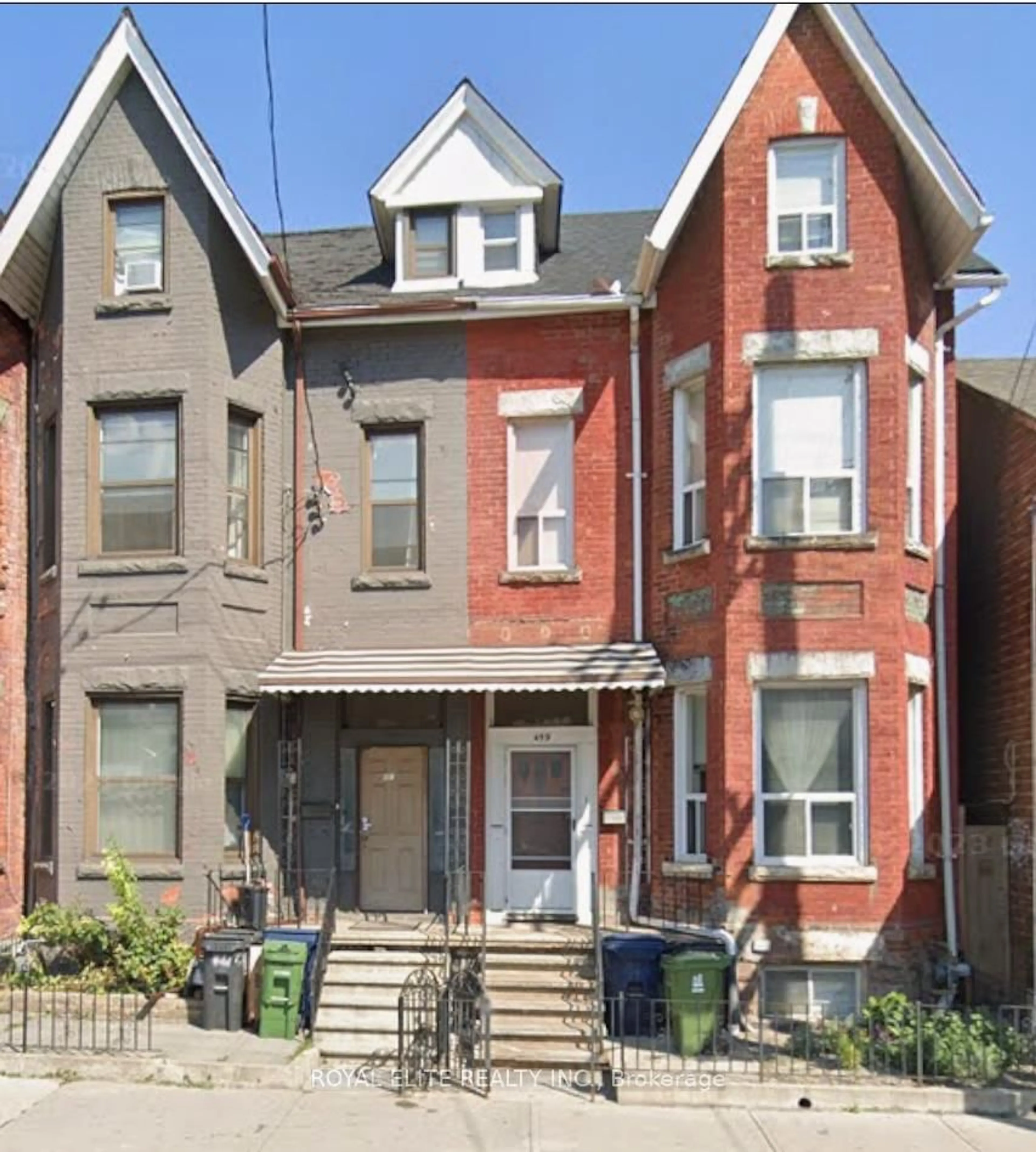 Home with brick exterior material, street for 461 Bathurst St, Toronto Ontario M5T 2S9