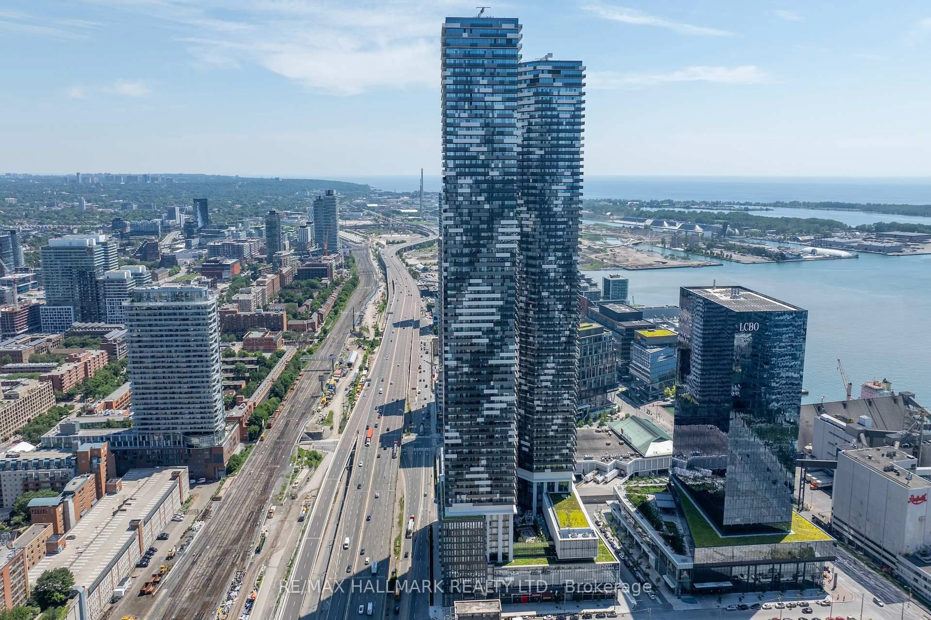 A pic from outside/outdoor area/front of a property/back of a property/a pic from drone, city buildings view from balcony for 55 Cooper St #1905, Toronto Ontario M5E 0G1