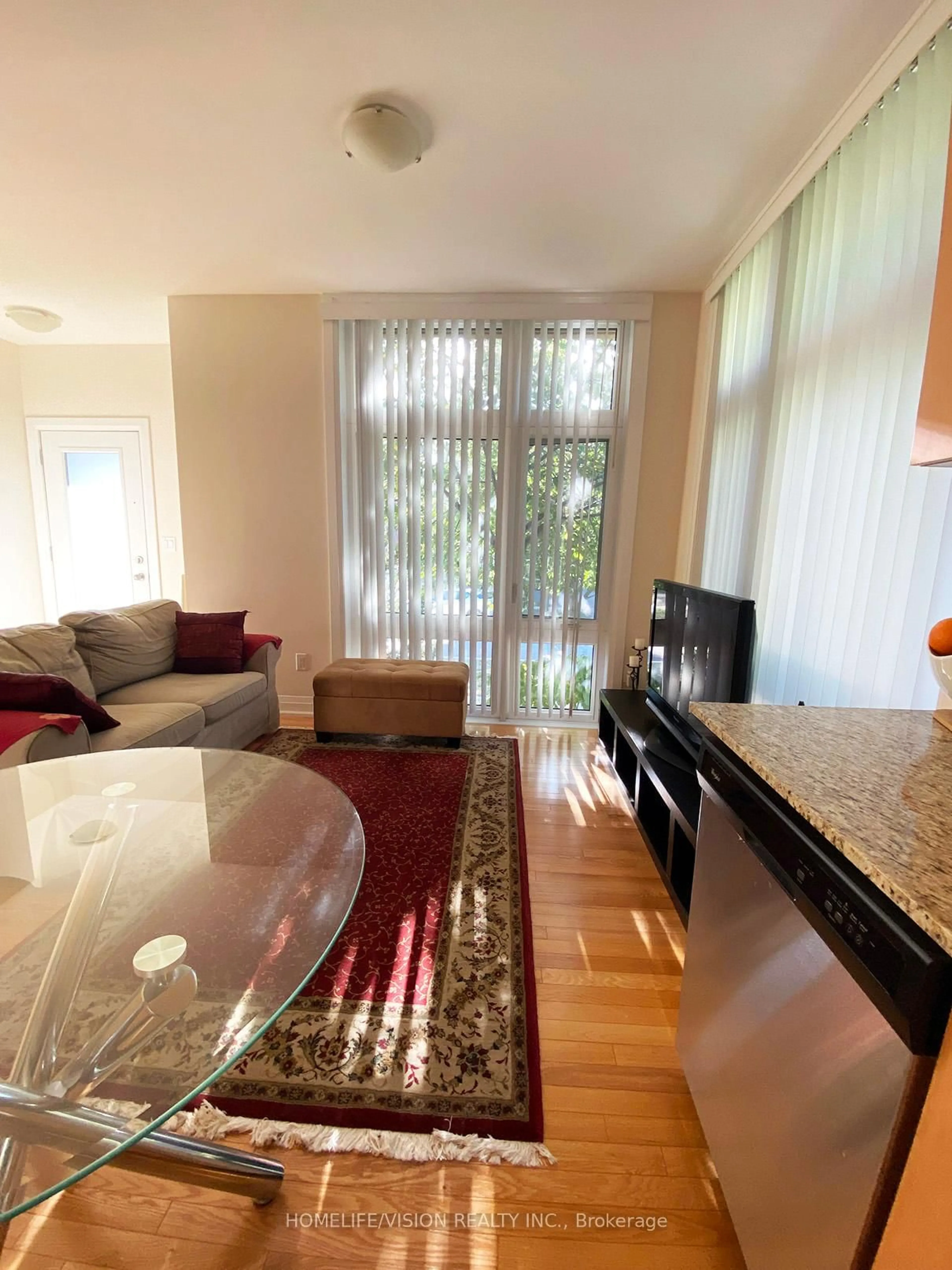 A pic of a room for 23 Eldora Ave #70, Toronto Ontario M2M 0B5