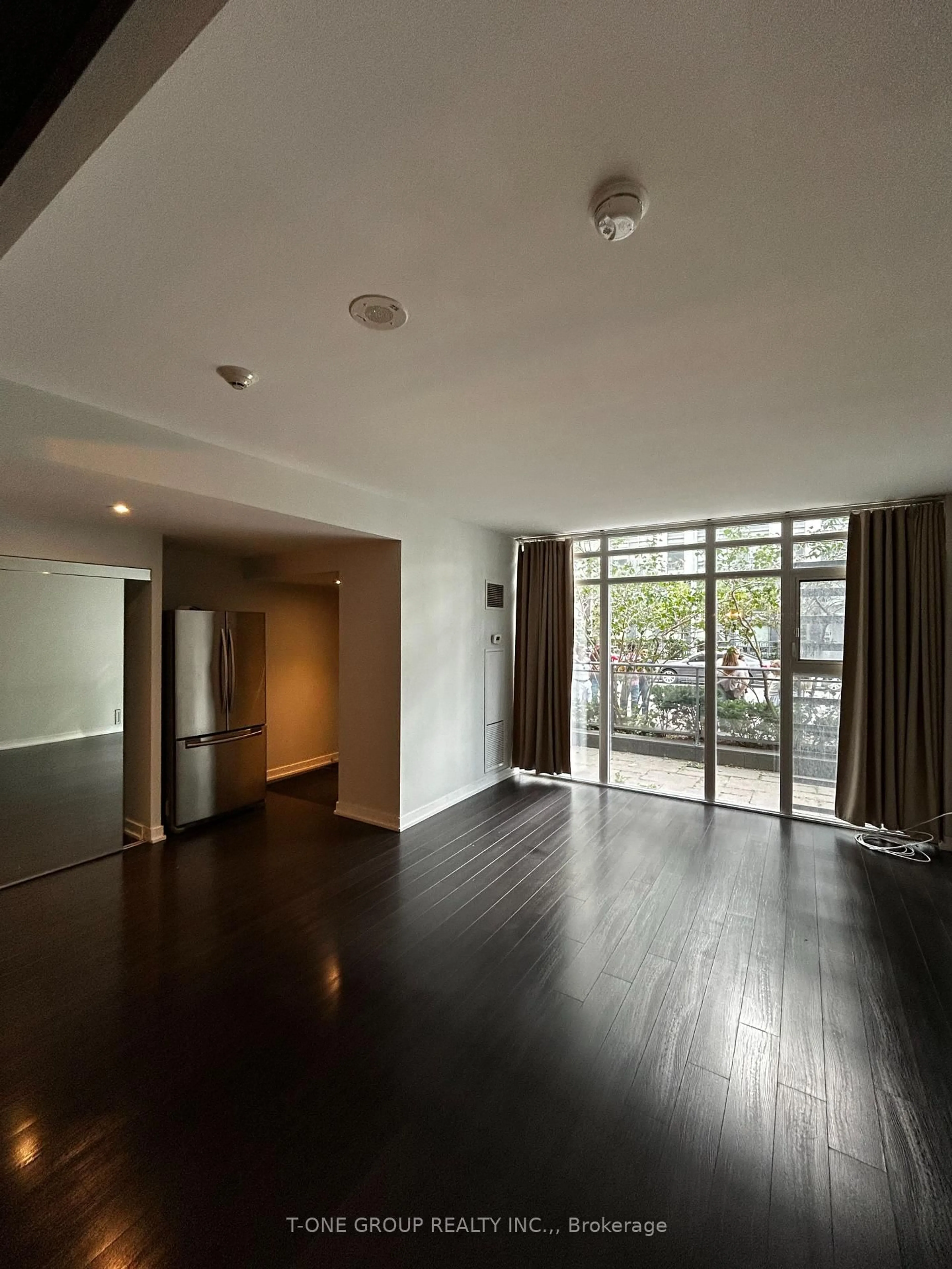 Unknown for 161 Dan Leckie Way #G15, Toronto Ontario M5V 4A8