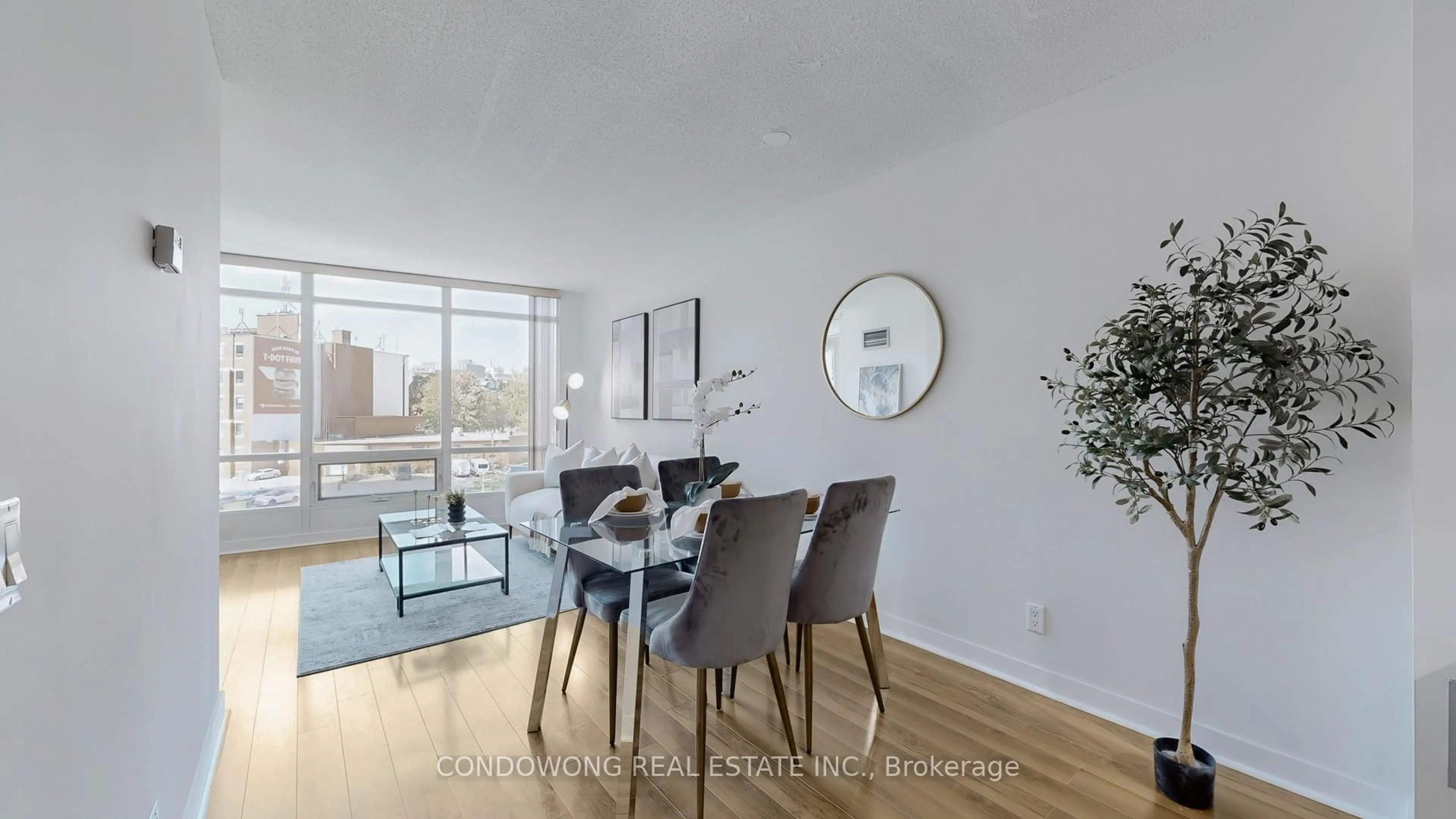 Dining room, wood/laminate floor for 373 Front St #512, Toronto Ontario M5V 3R7