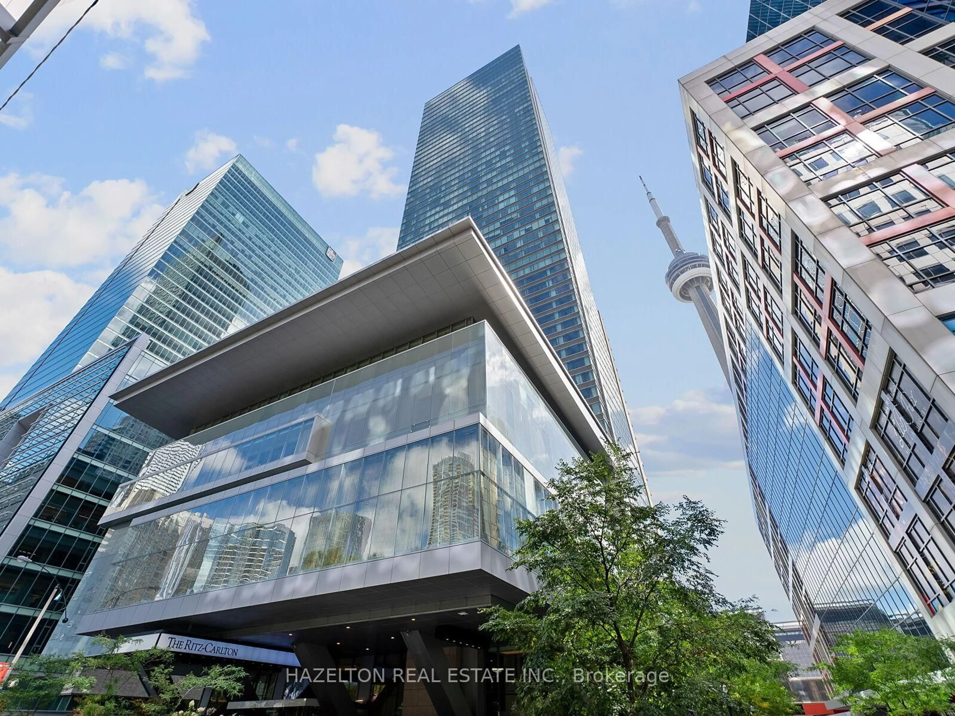 Indoor foyer for 183 Wellington Ave #4006, Toronto Ontario M5V 0A1