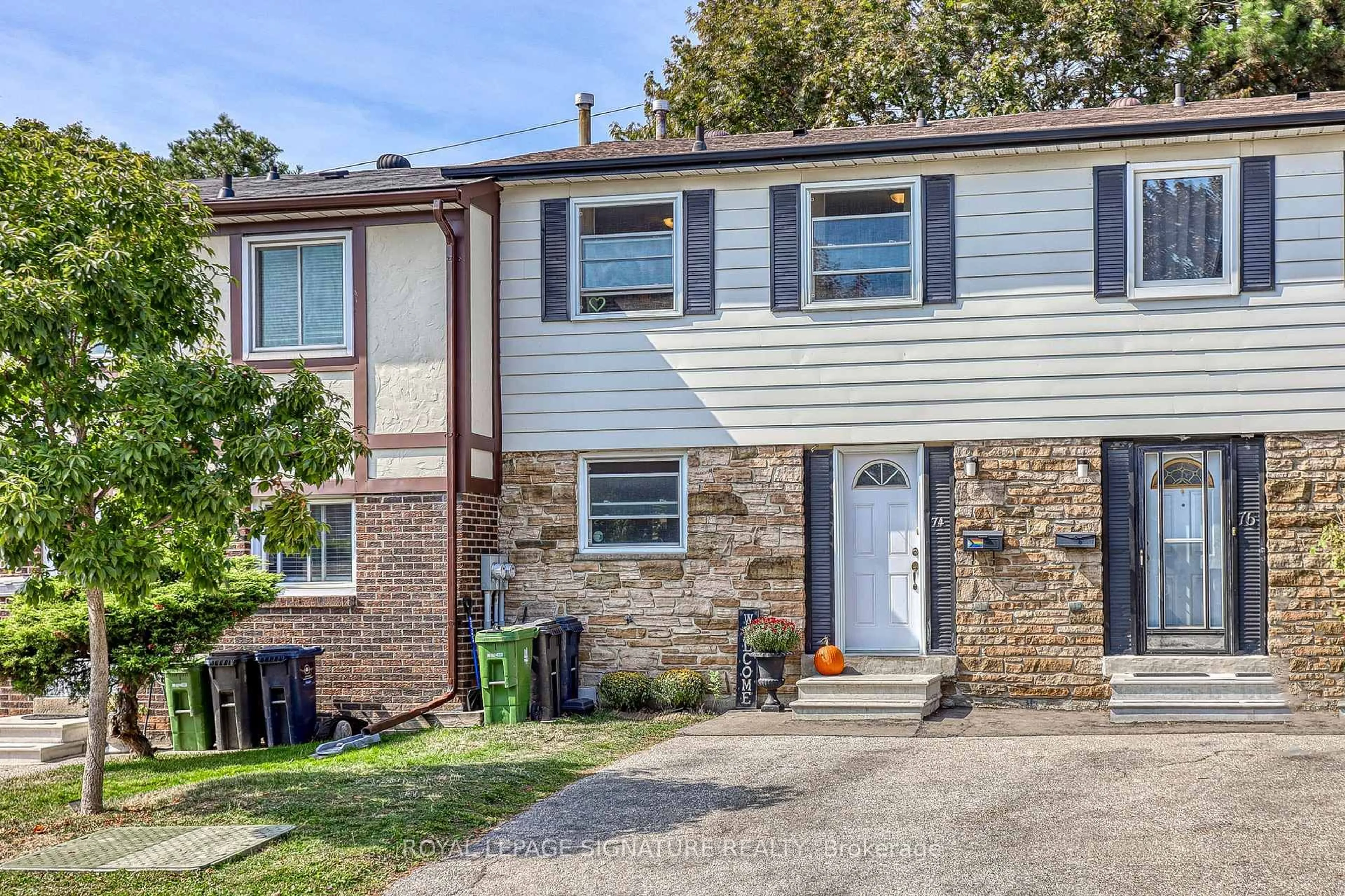 Home with brick exterior material, street for 74 Carb Apple Way #34, Toronto Ontario M3A 3M7