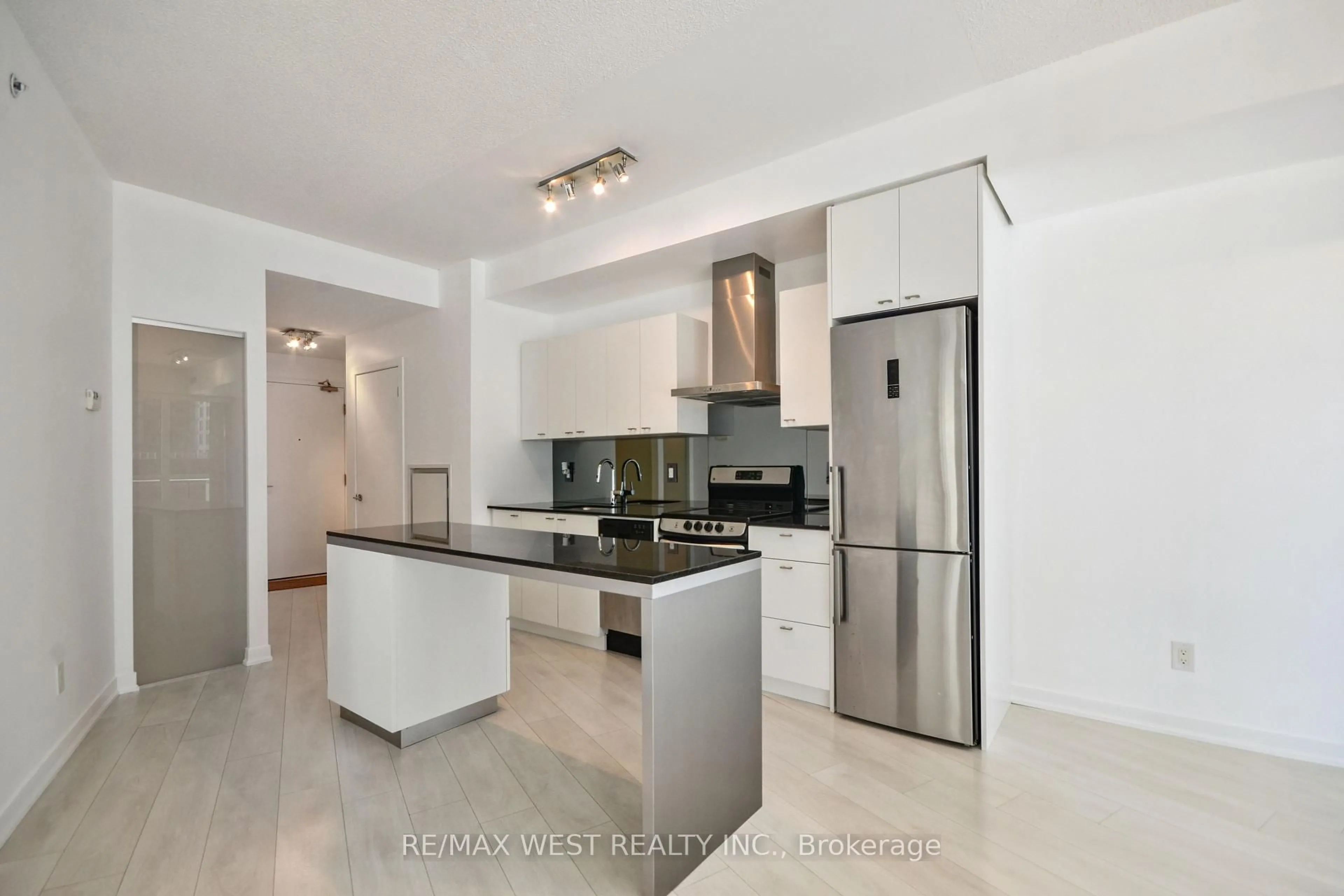 Unknown for 51 East Liberty St #607, Toronto Ontario M6K 3P8