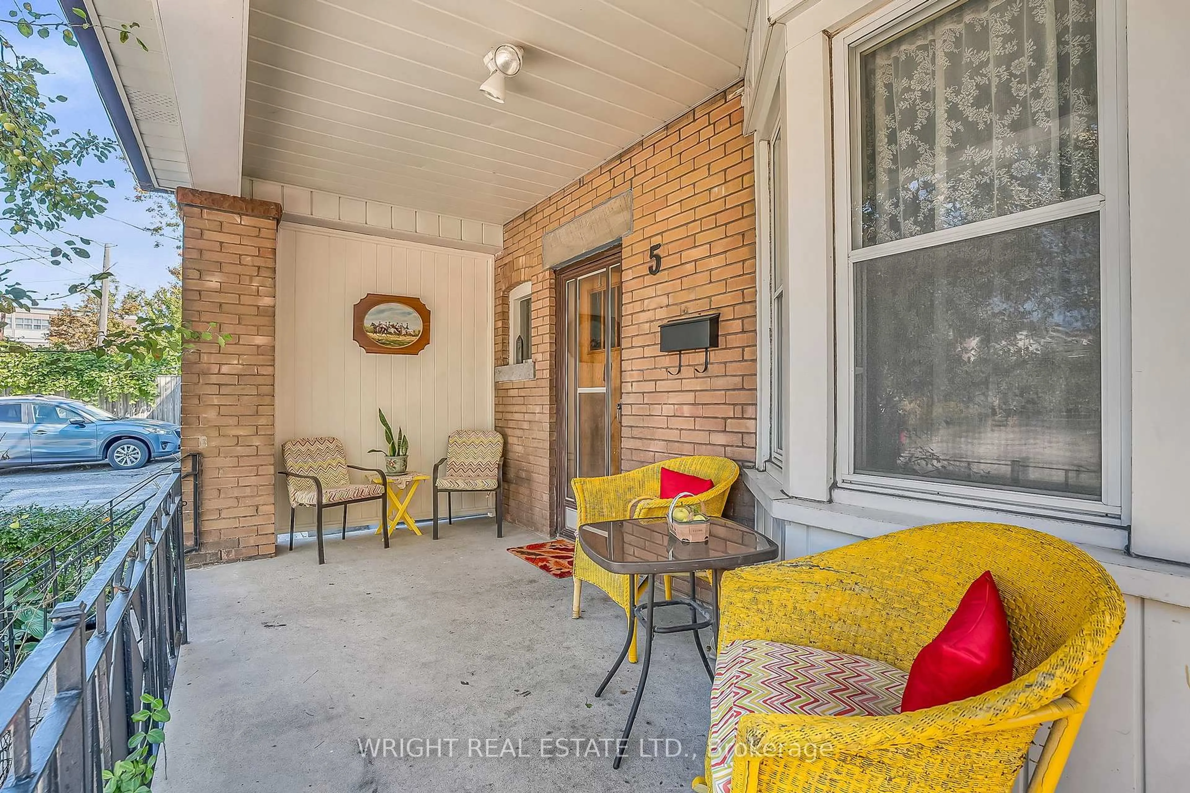 Patio, street for 5 Millerson Ave, Toronto Ontario M6E 1J6